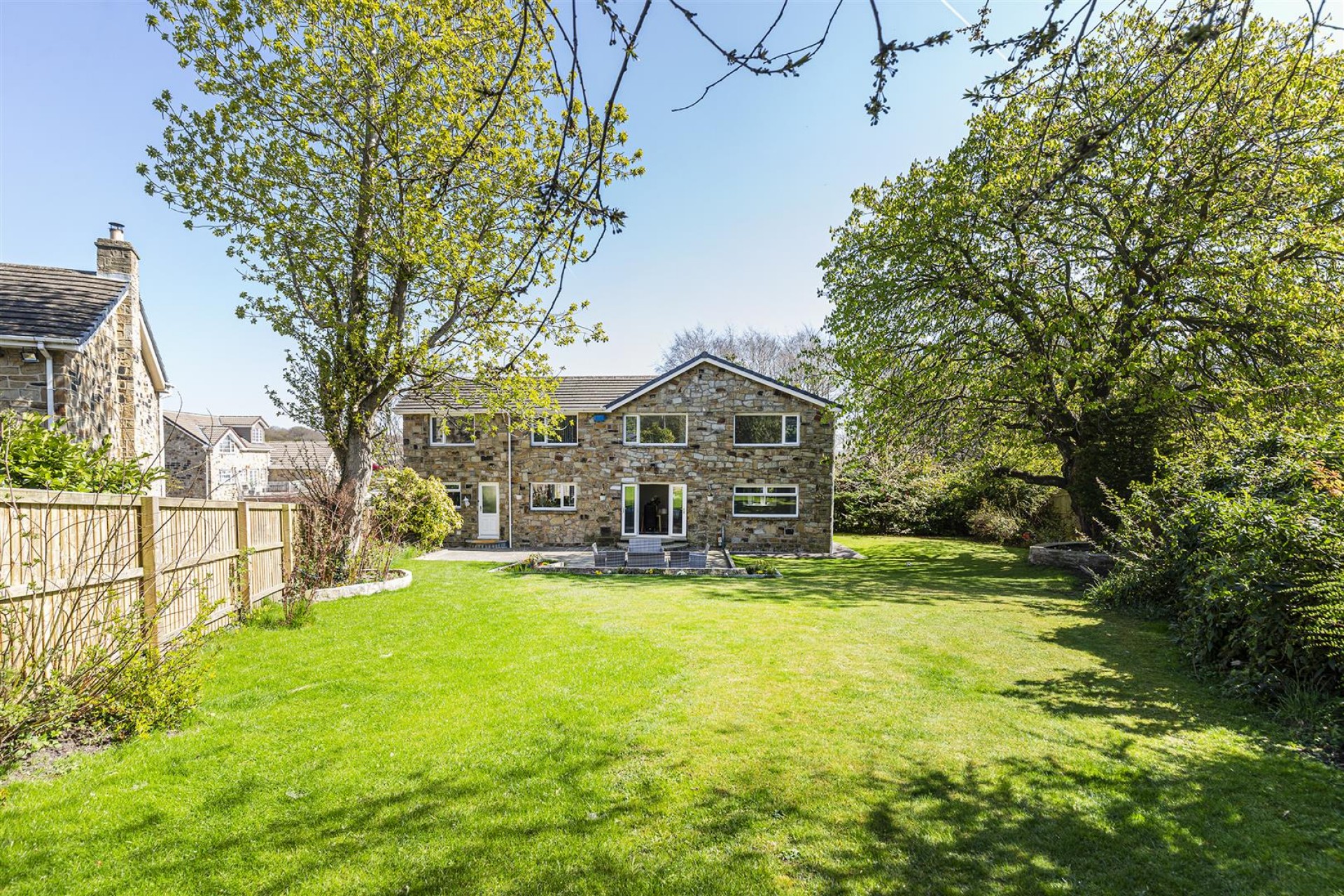 Images for The Fairway, Fixby, Huddersfield