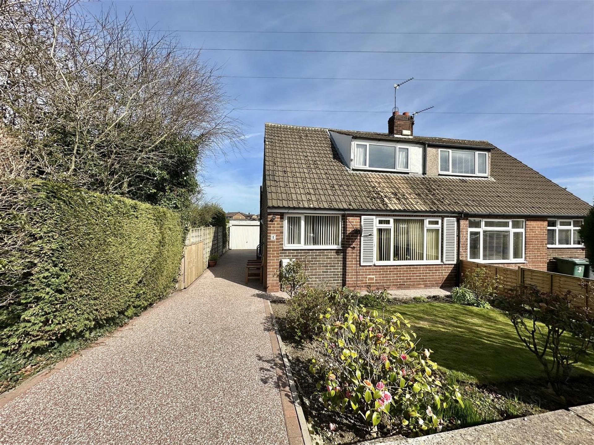 Images for Balmfield Crescent, Liversedge