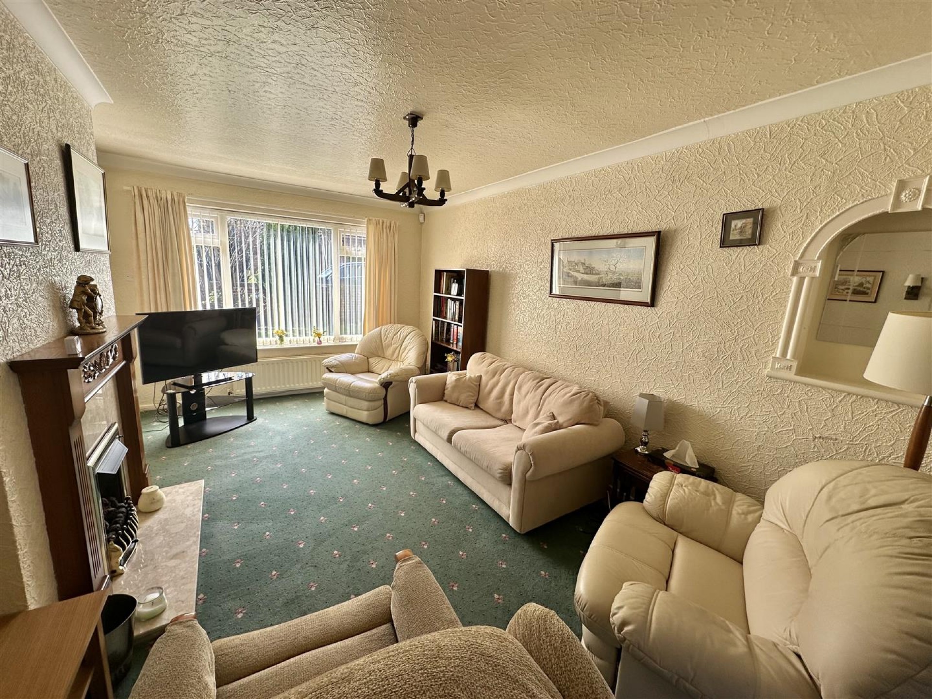 Images for Balmfield Crescent, Liversedge