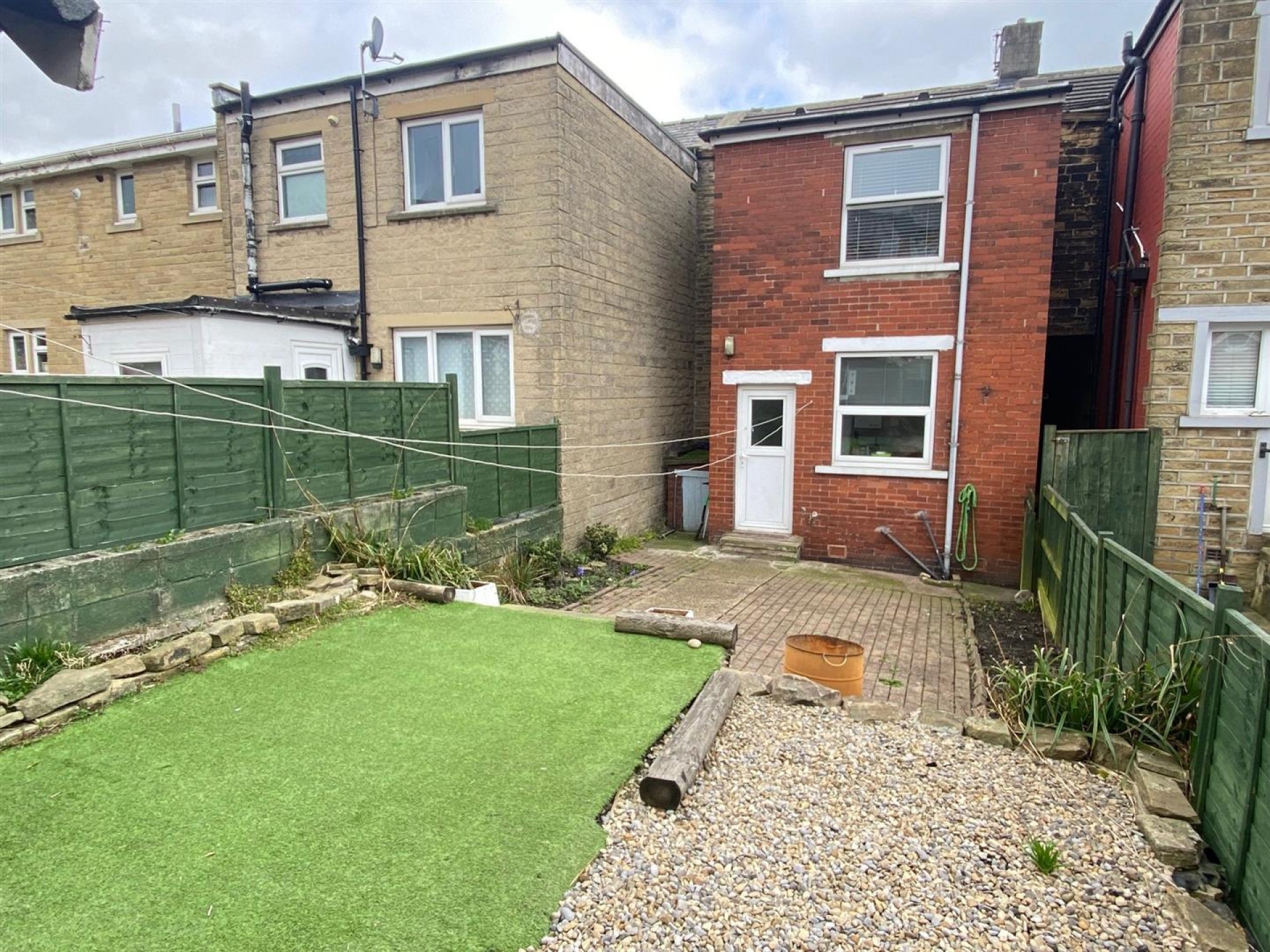 Images for Eldon Road, Huddersfield