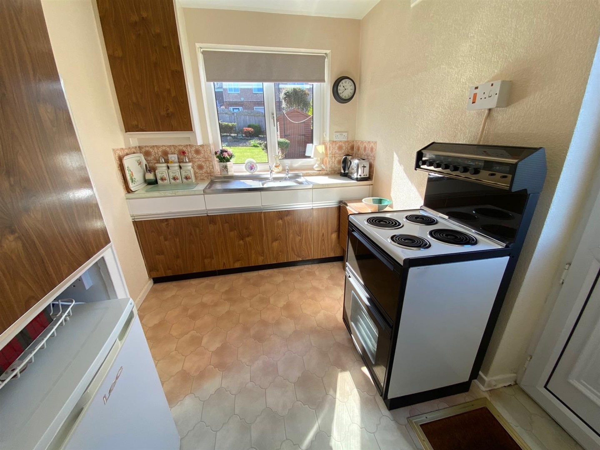 Images for Windsor Drive, Huddersfield
