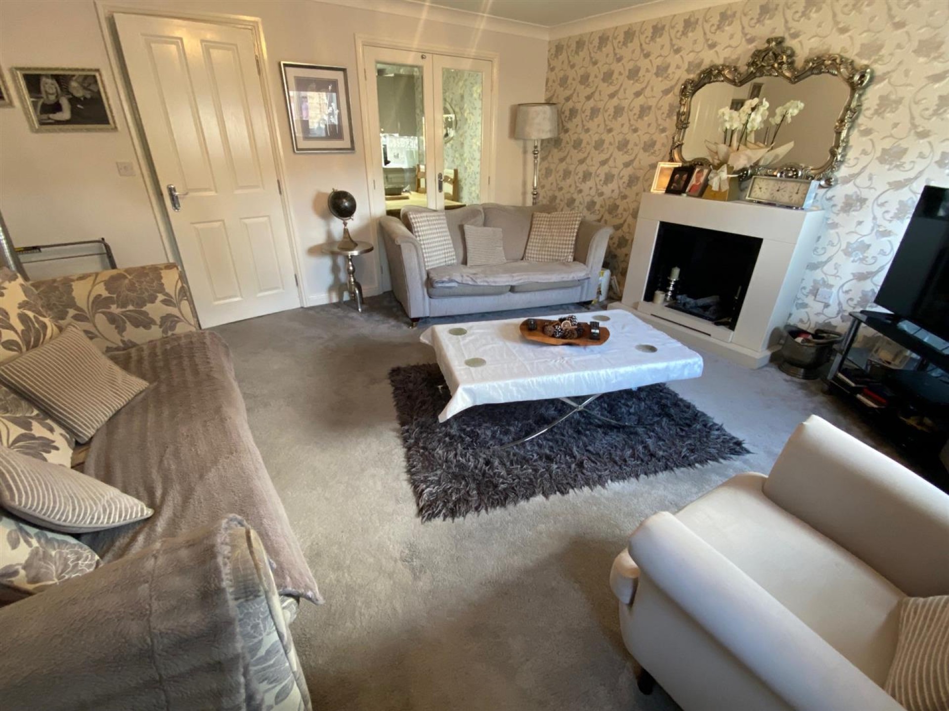 Images for Dale View, Longwood, Huddersfield