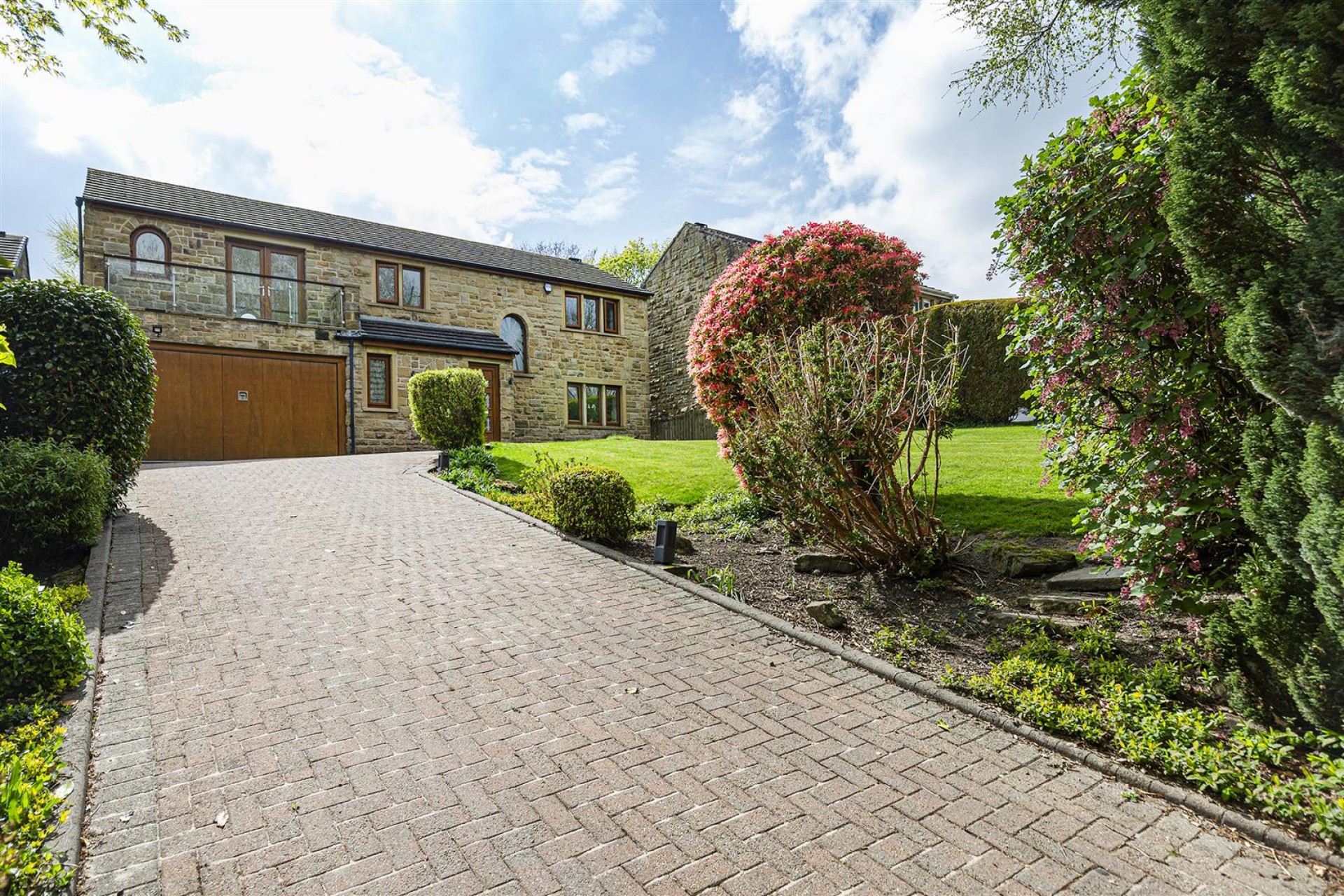 Images for Bourn View Road, Netherton, Huddersfield