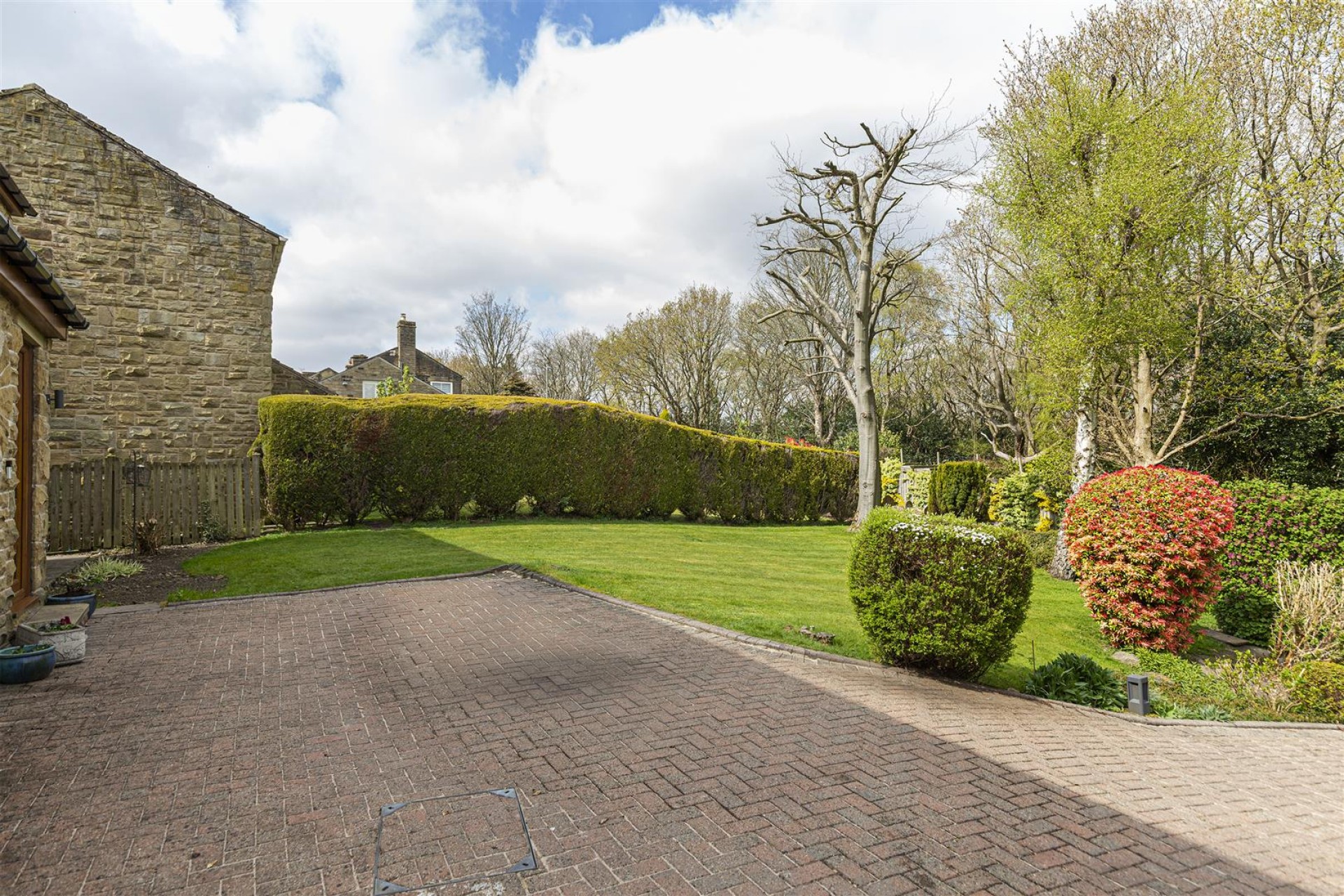 Images for Bourn View Road, Netherton, Huddersfield