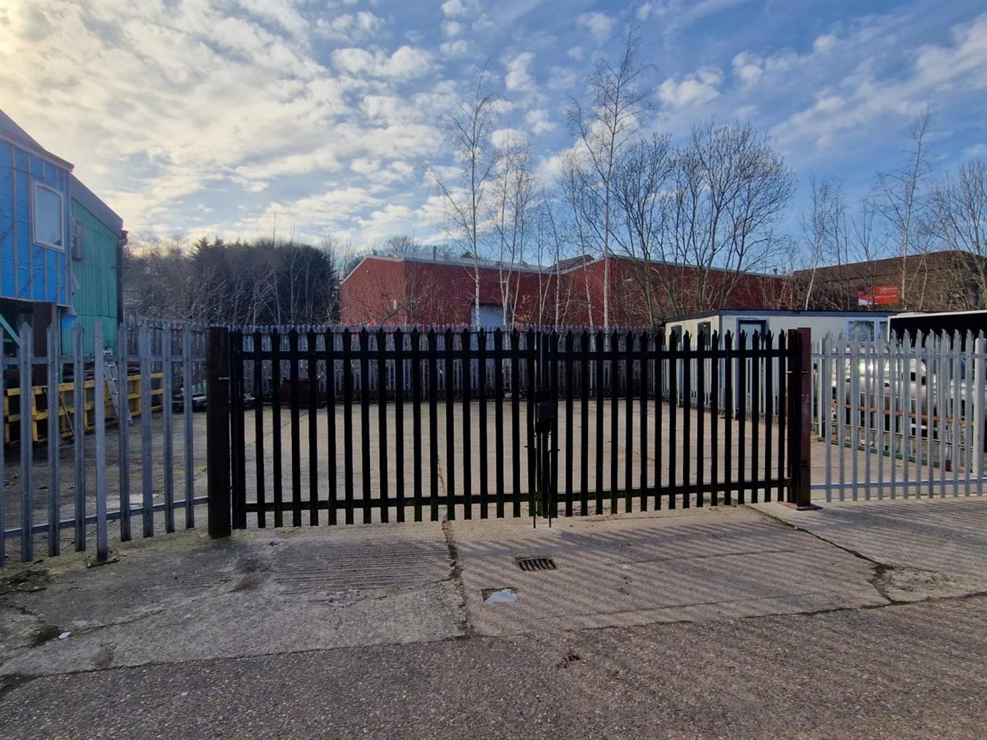 Images for Yard at Railway Sawmills, Burbeary Road, Lockwood, Huddersfield