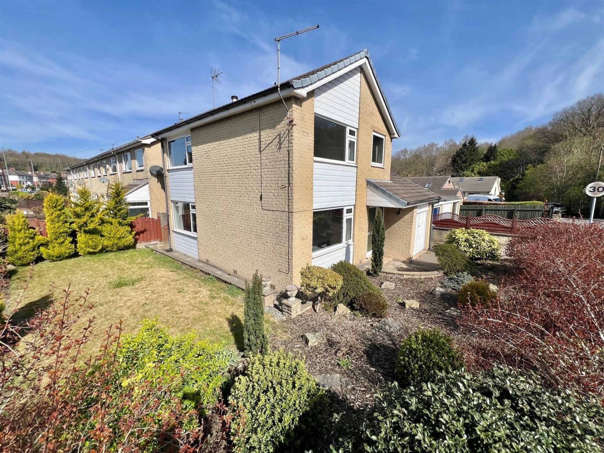 Images for Fenay Lea Drive, Waterloo