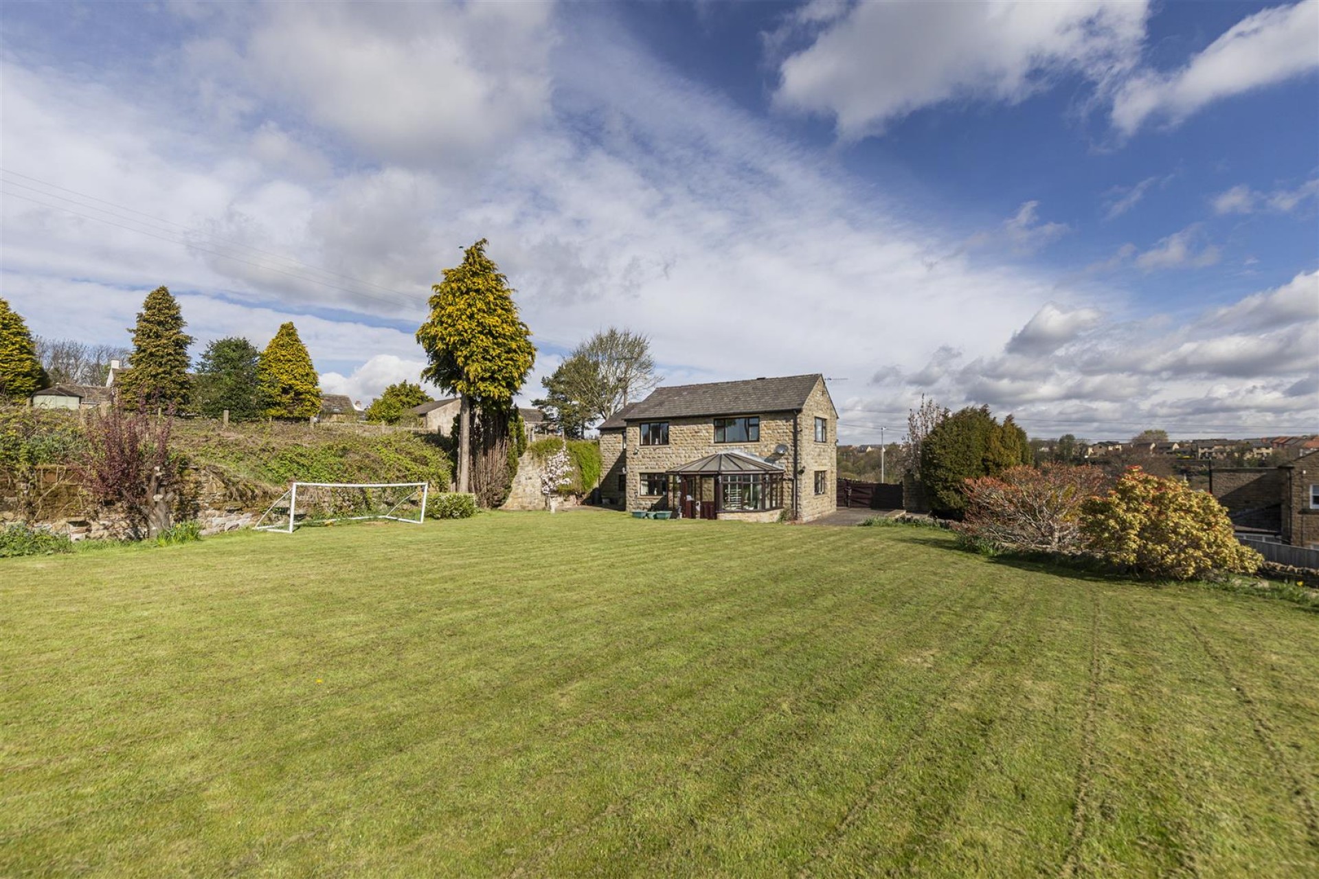 Images for Riley Lane, Kirkburton, Huddersfield