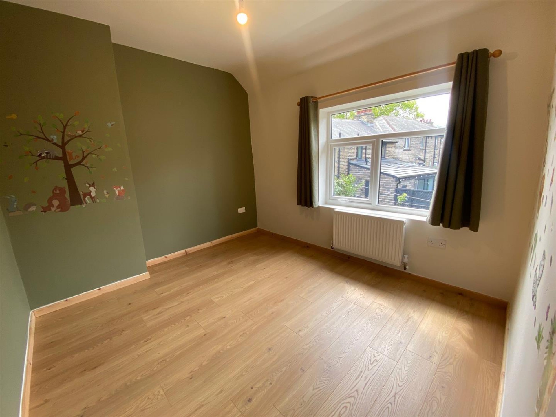 Images for Park Avenue, Elland