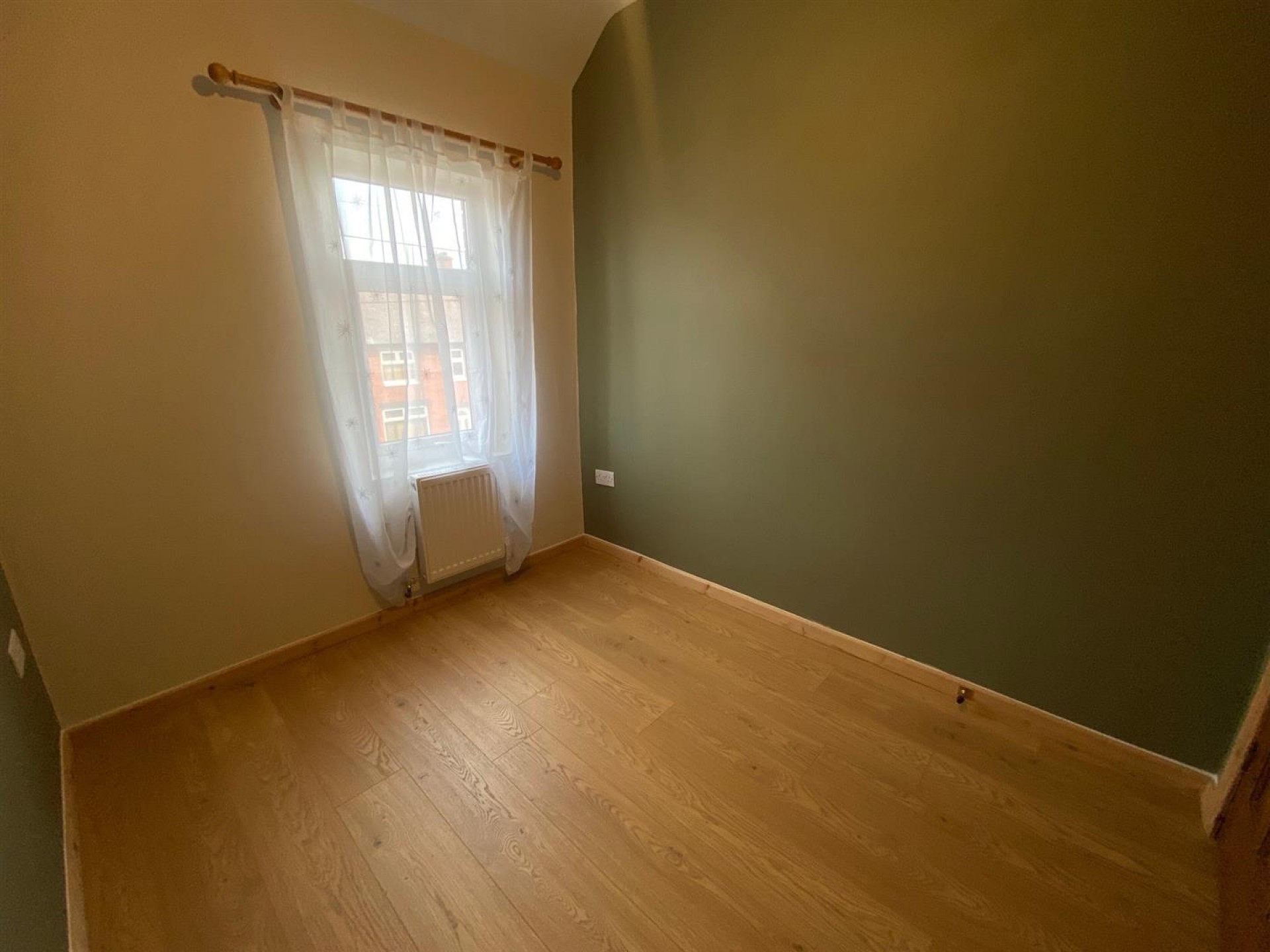 Images for Park Avenue, Elland