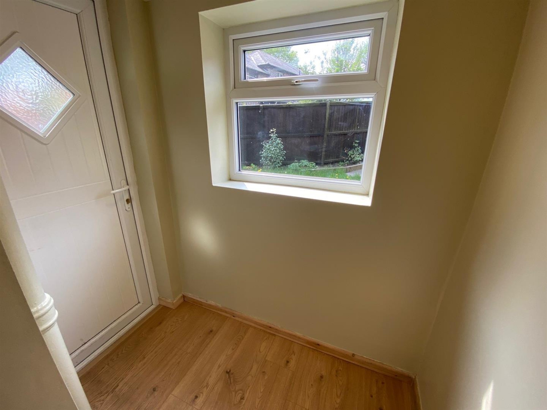 Images for Park Avenue, Elland