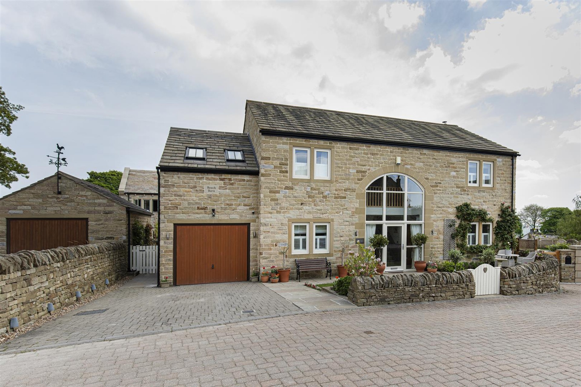 Images for Deer Croft, Farnley Tyas