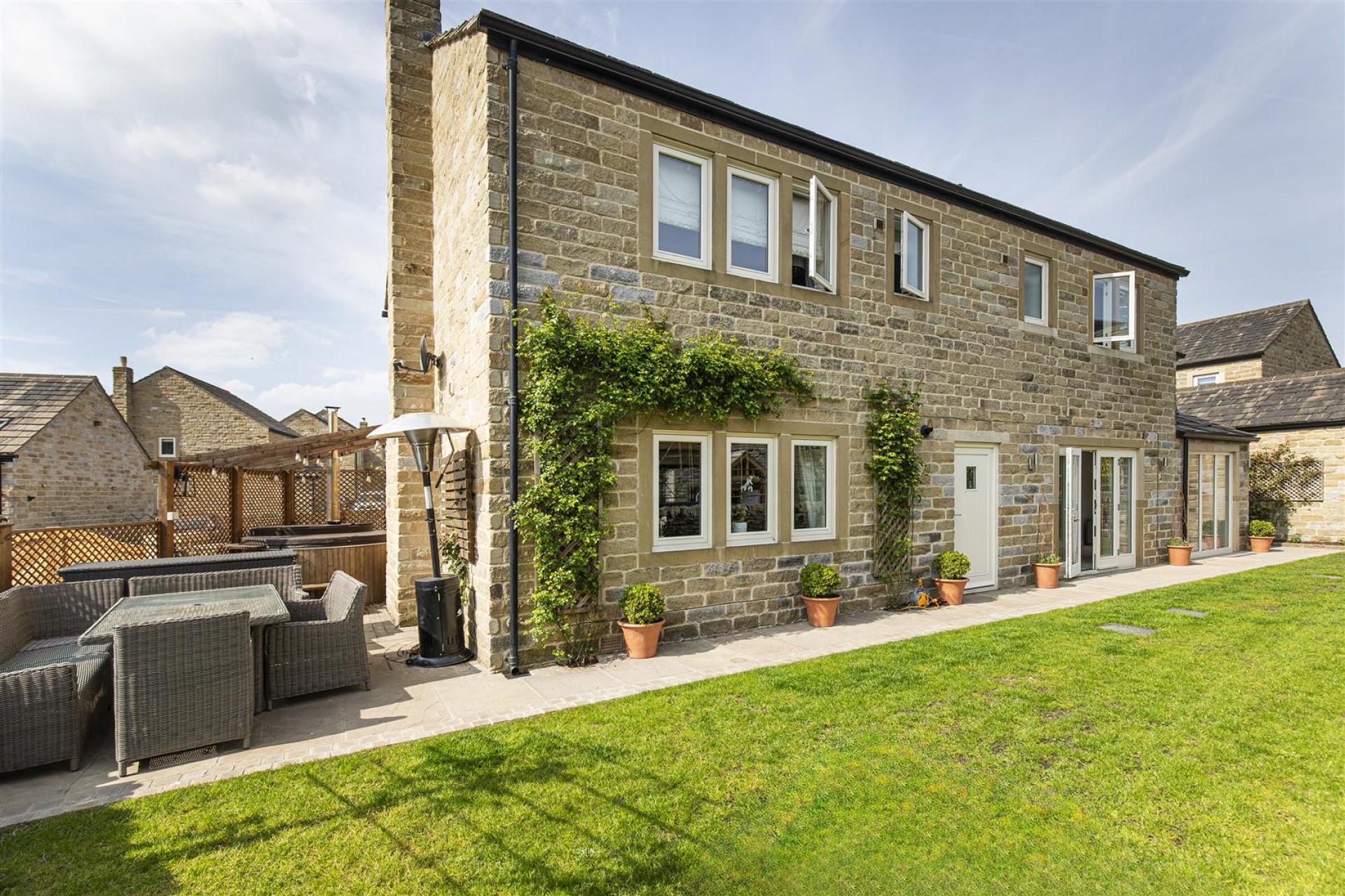 Images for Deer Croft, Farnley Tyas