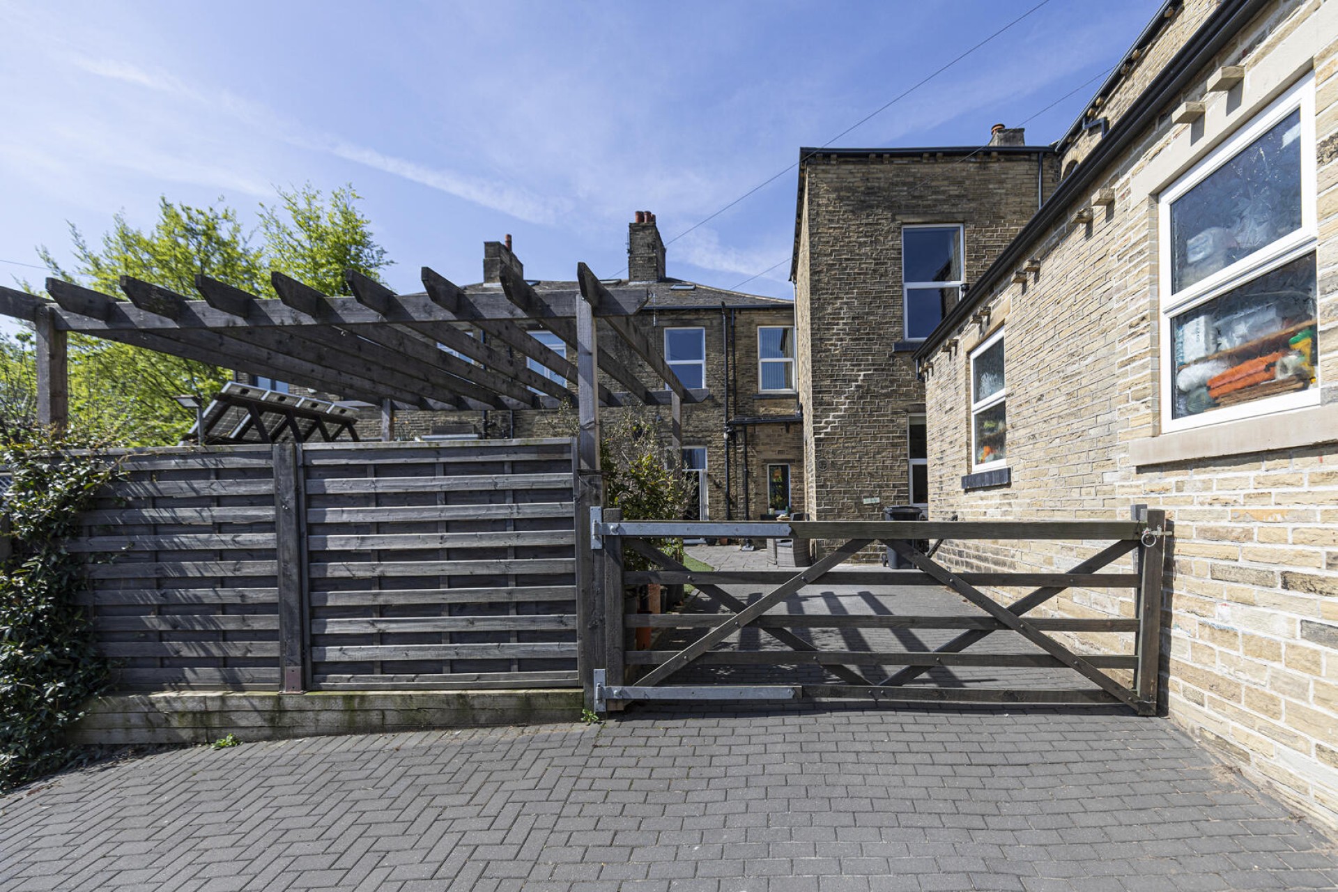 Images for Halifax Road, Brighouse