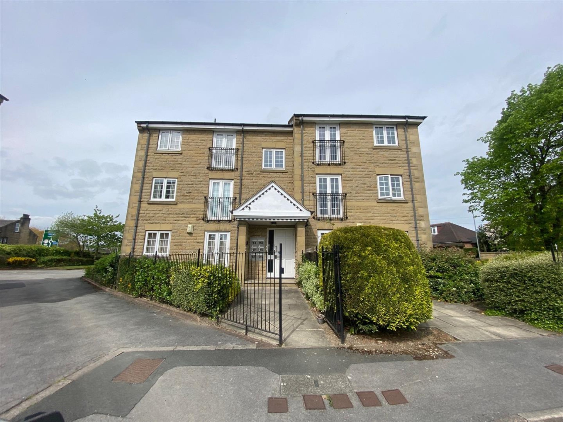 Images for Greenhead Court, Mountjoy Road, Edgerton