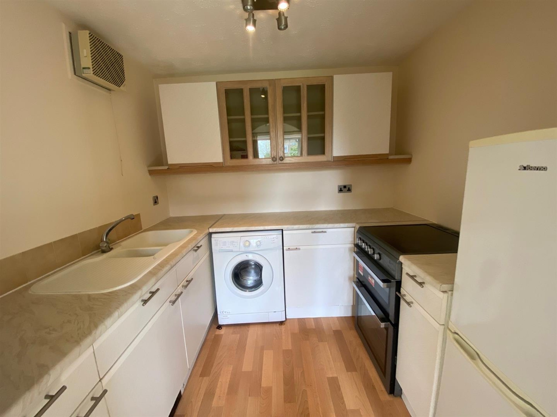 Images for Greenhead Court, Mountjoy Road, Edgerton