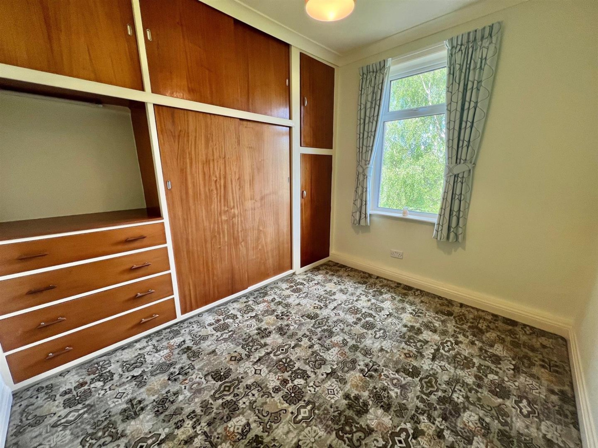 Images for Lidgett Lane, Skelmanthorpe, Huddersfield