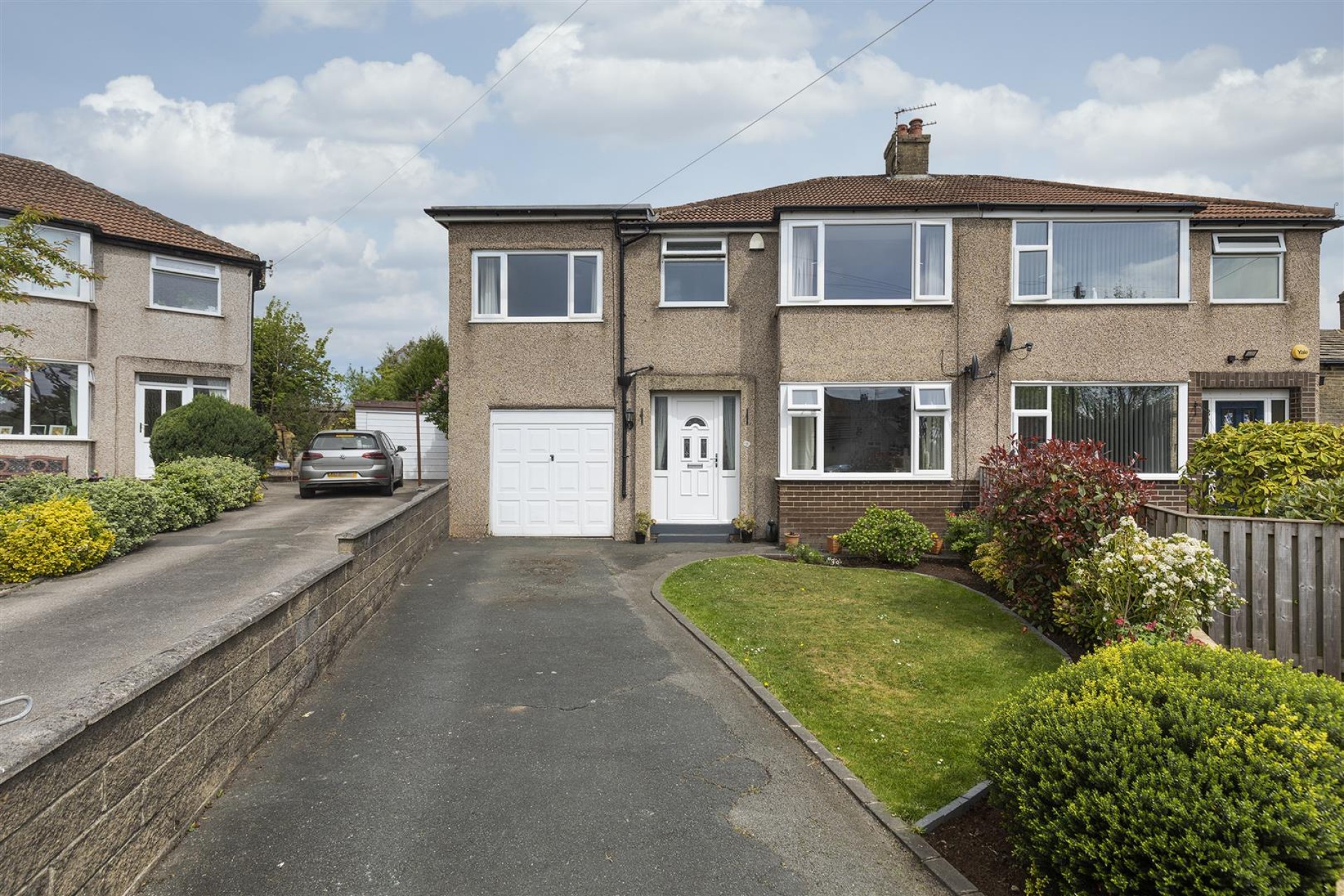 Images for Poplar Crescent, Halifax