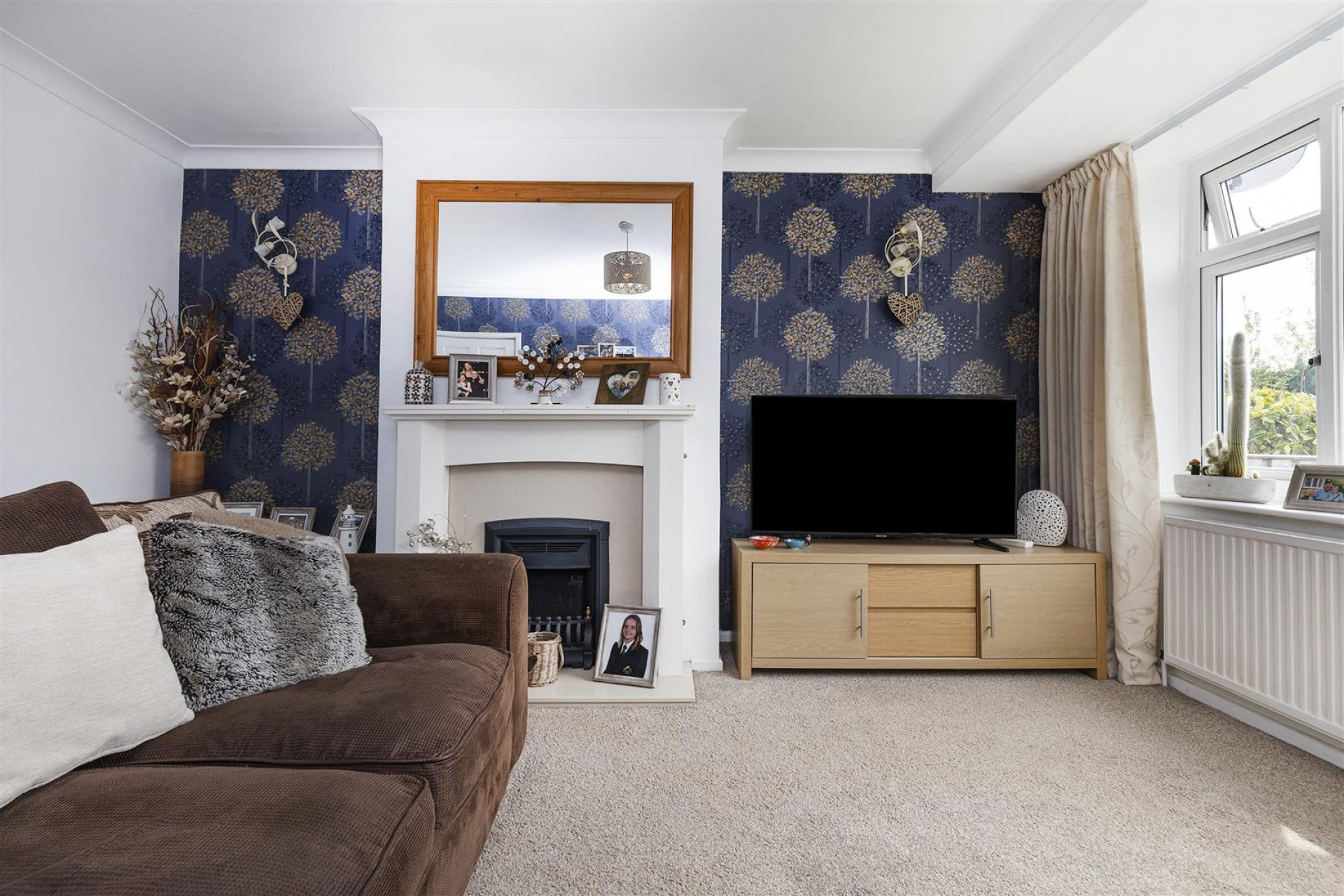 Images for Poplar Crescent, Halifax