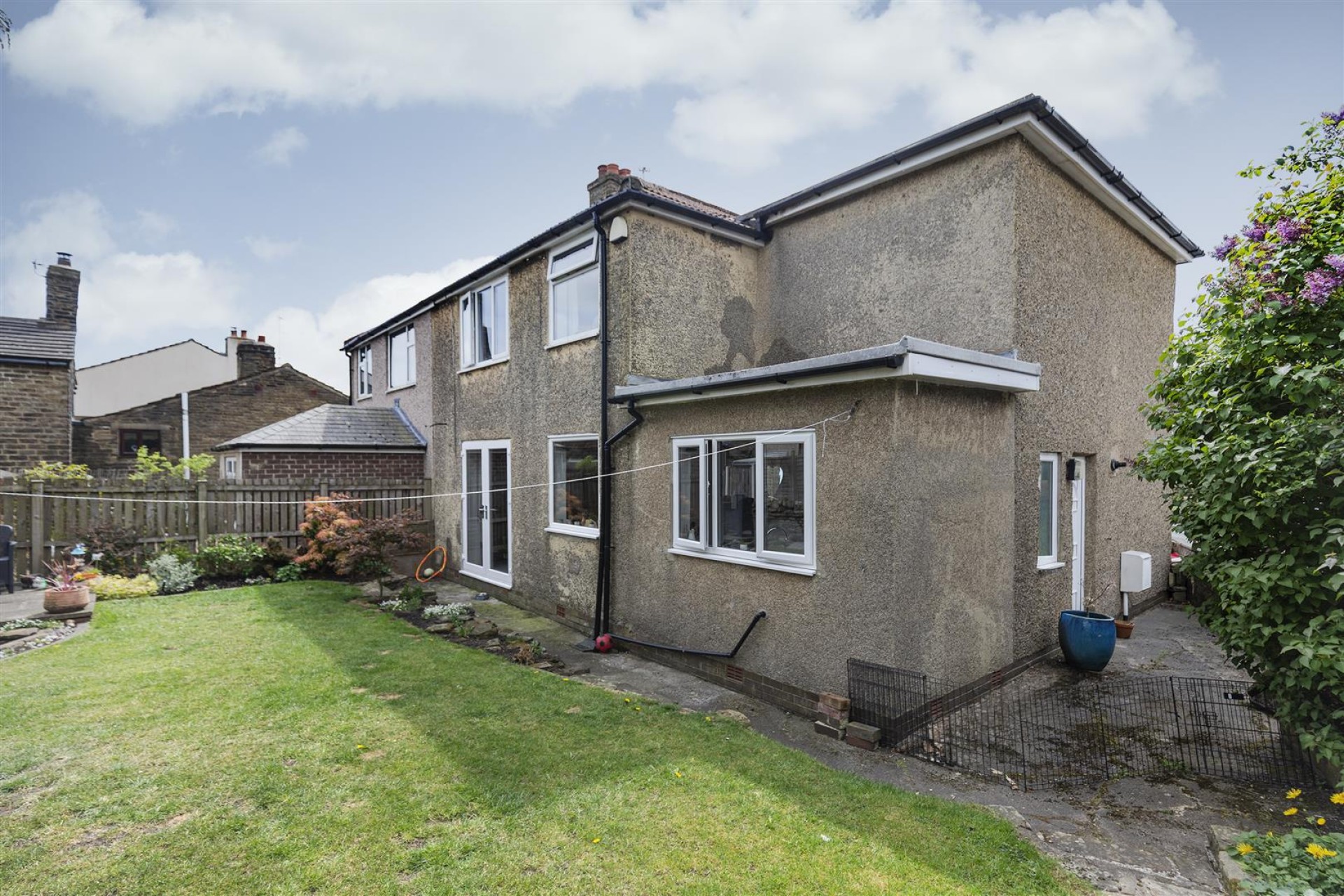 Images for Poplar Crescent, Halifax