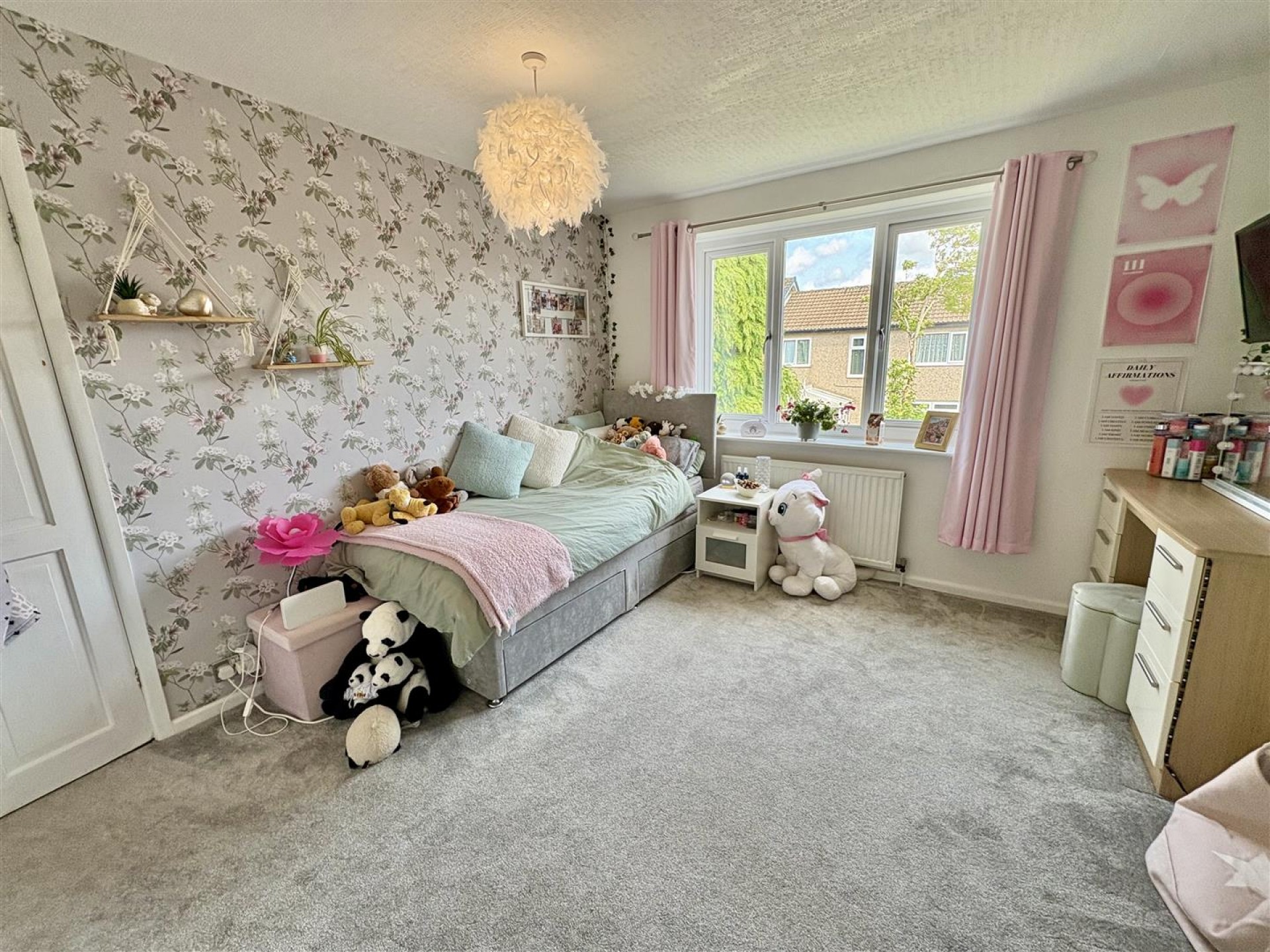 Images for Poplar Crescent, Halifax