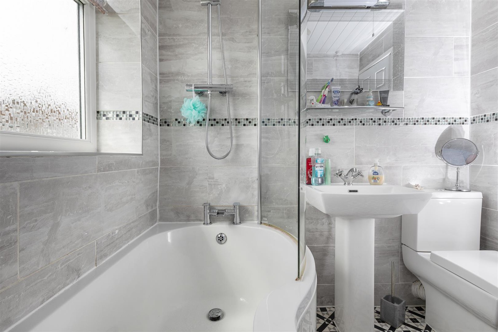Images for Poplar Crescent, Halifax