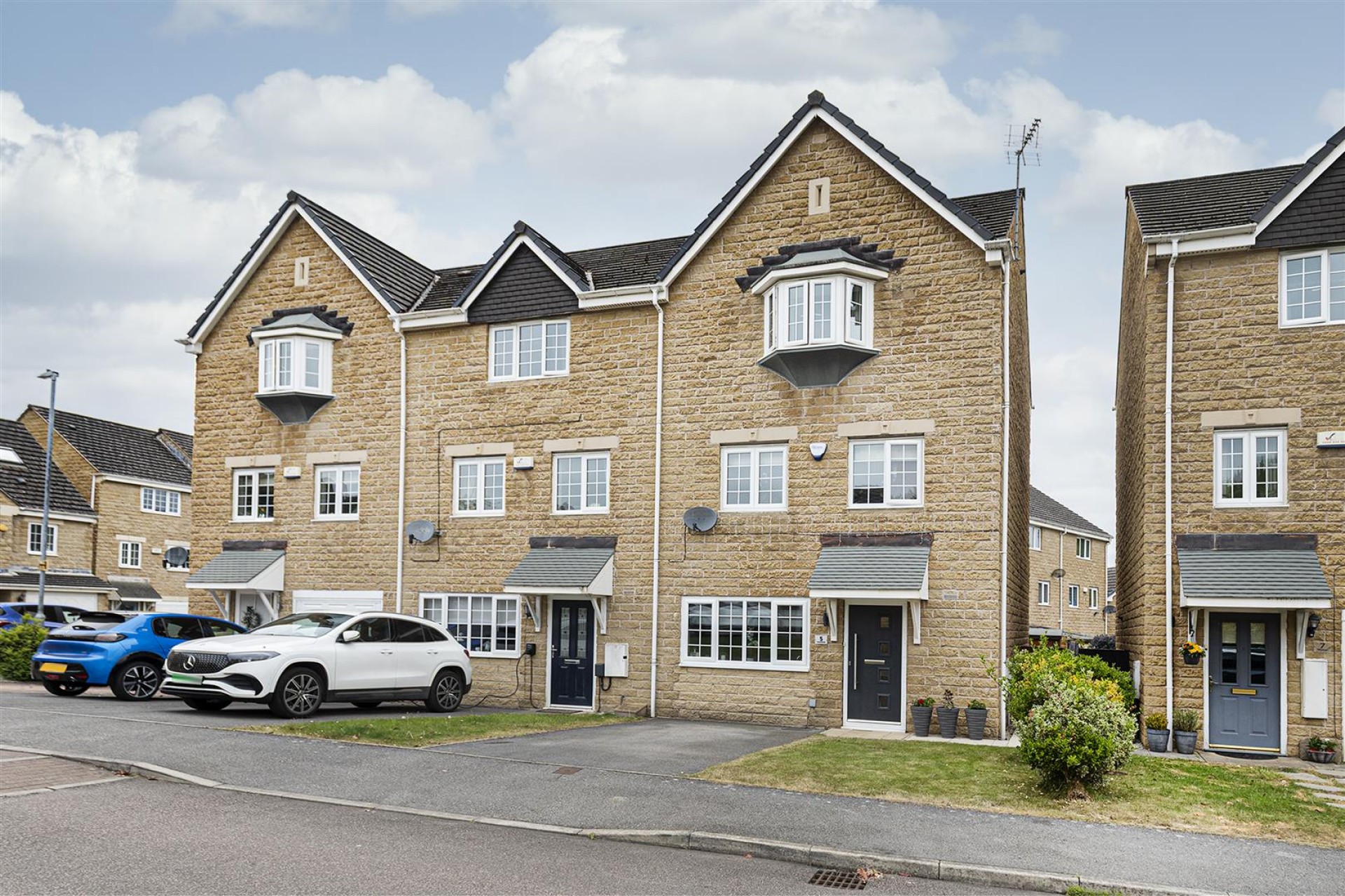 Images for Tithefields, Fenay Bridge, Huddersfield
