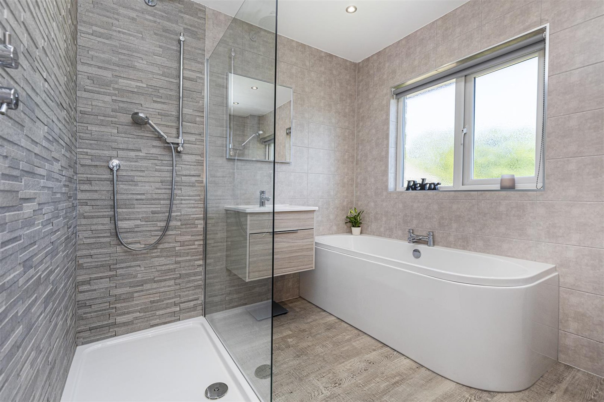 Images for Netherlea Drive, Netherthong, Holmfirth
