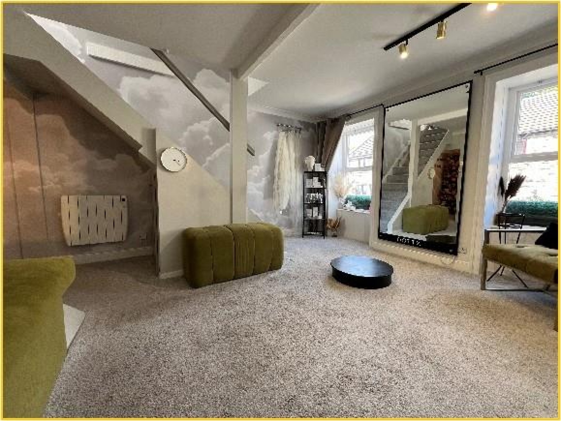 Images for 16 Huddersfield Road, Holmfirth