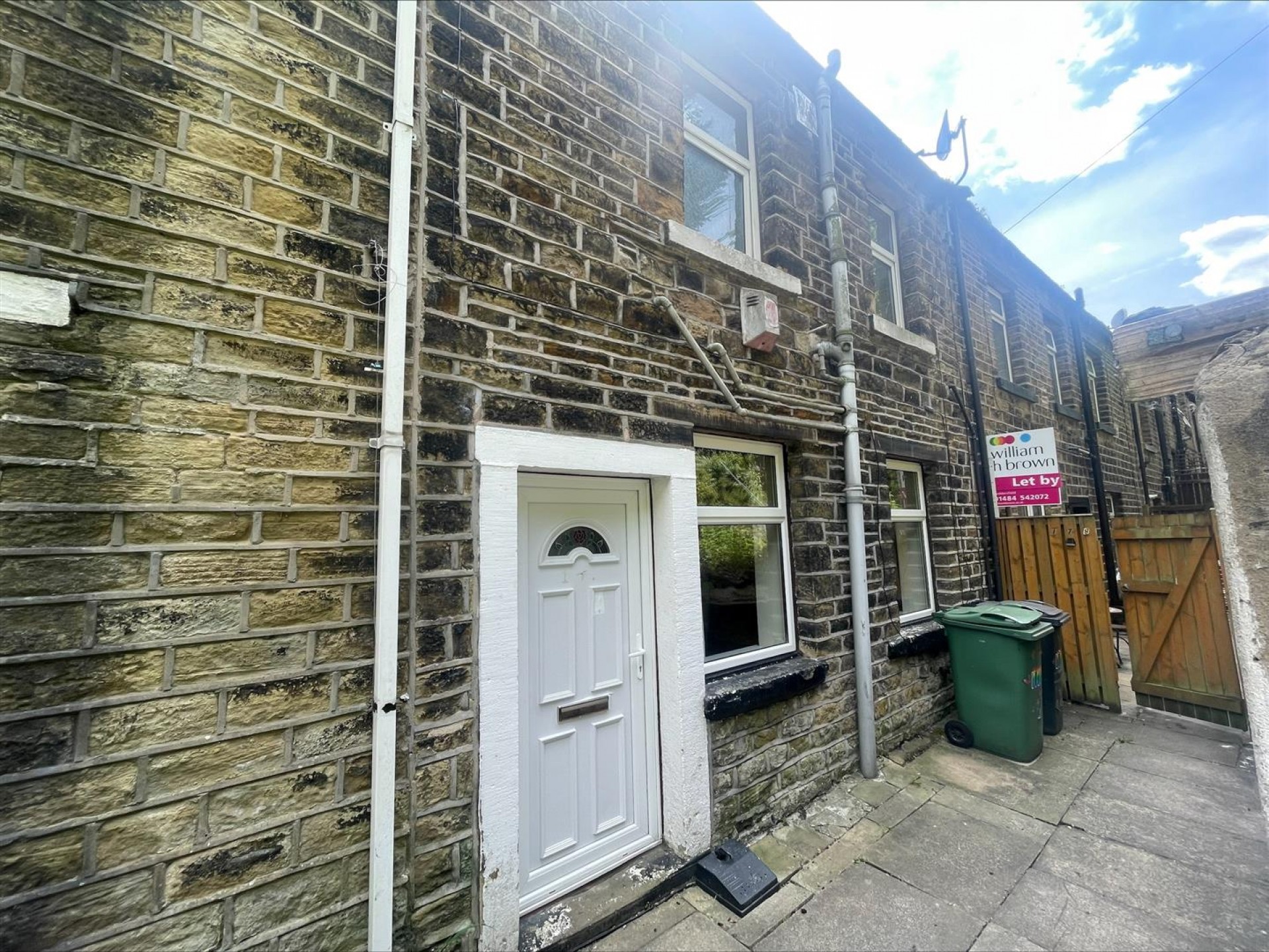 Images for Lowergate, Paddock, Huddersfield