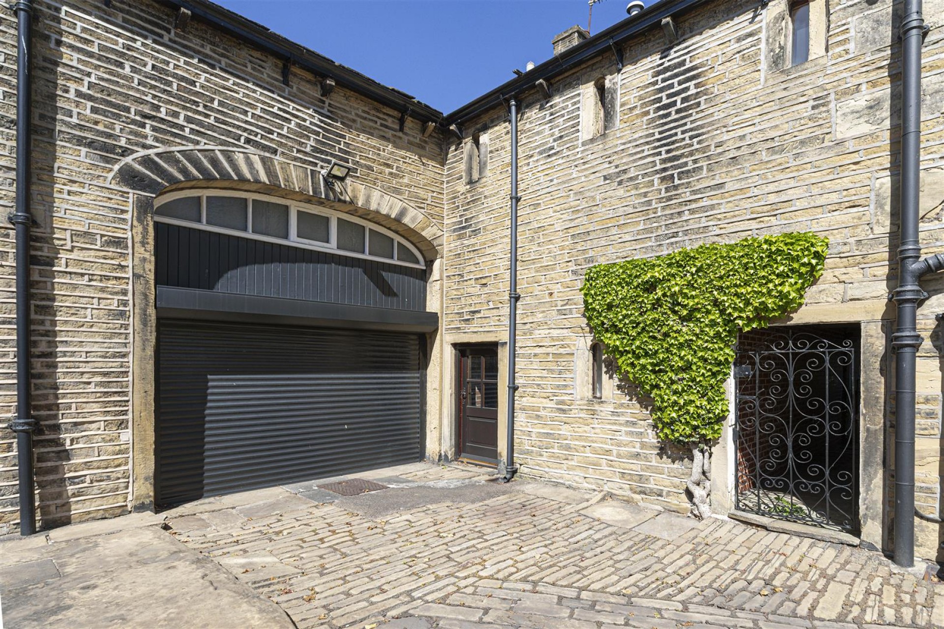 Images for Toothill Lane, Brighouse