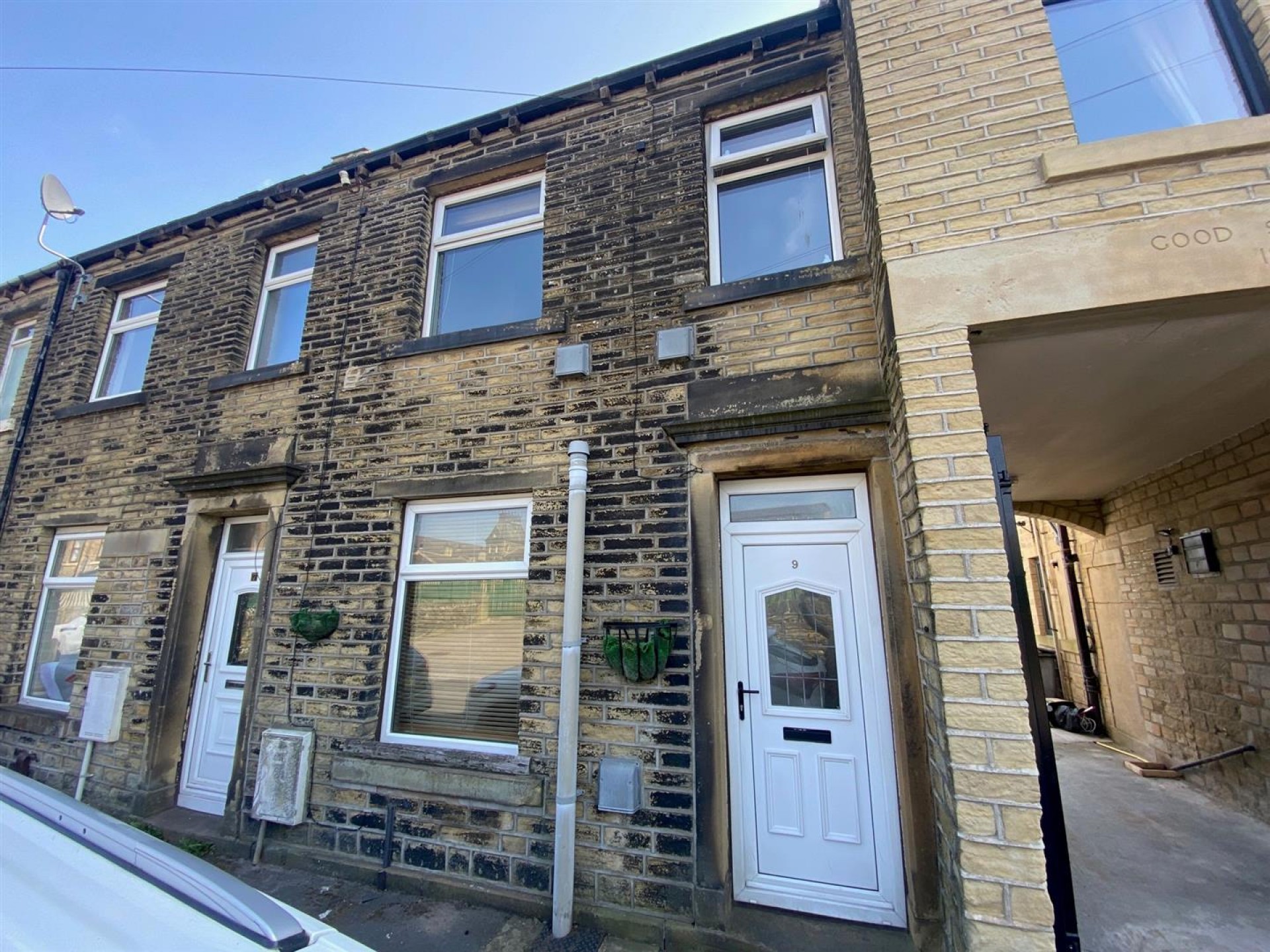 Images for Oakes Road, Huddersfield