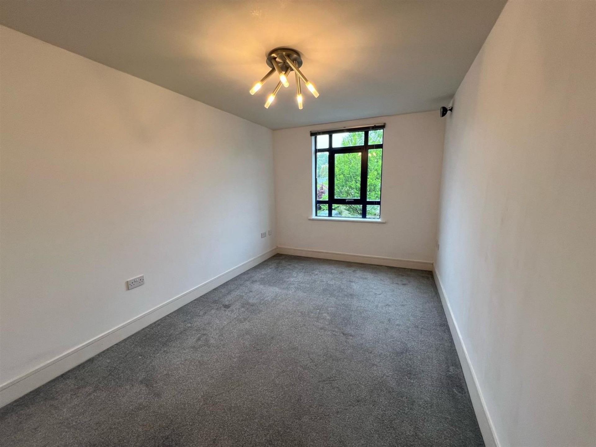 Images for The Equilibrium, Lindley, Huddersfield