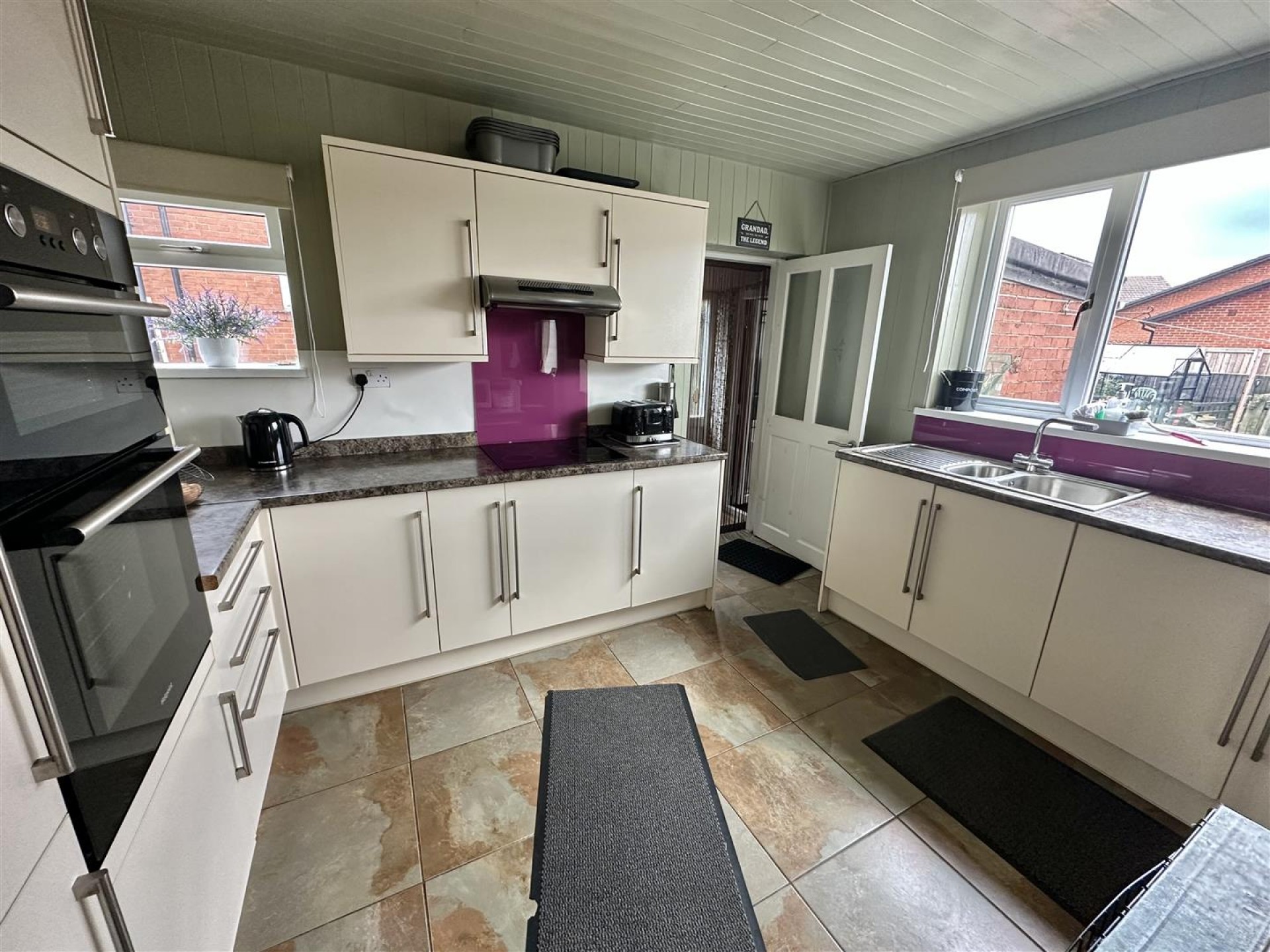 Images for Curwen Crescent, Heckmondwike