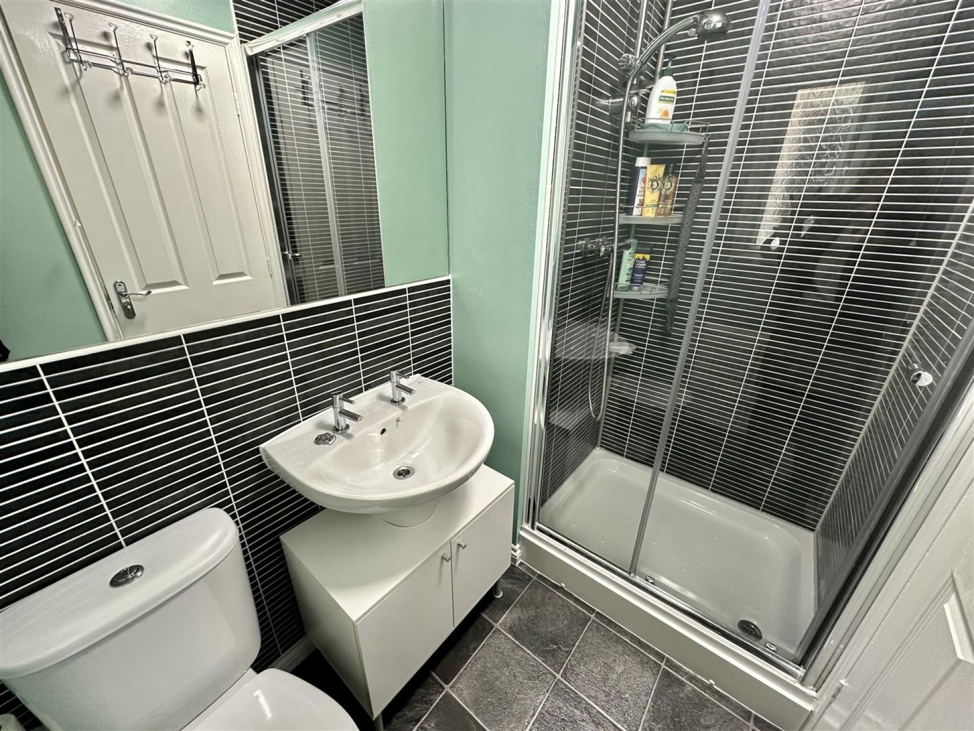 Images for Little Green Lane, Heckmondwike