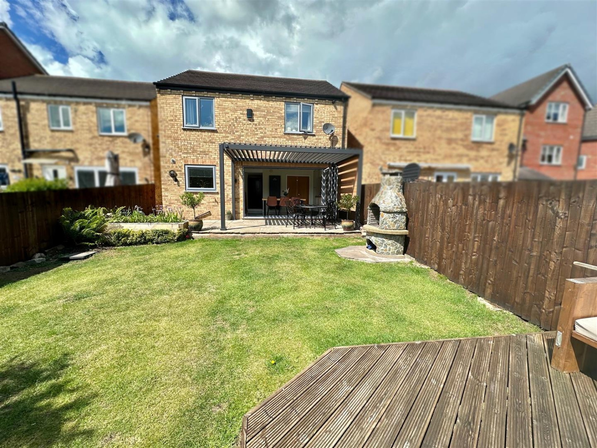 Images for Little Green Lane, Heckmondwike