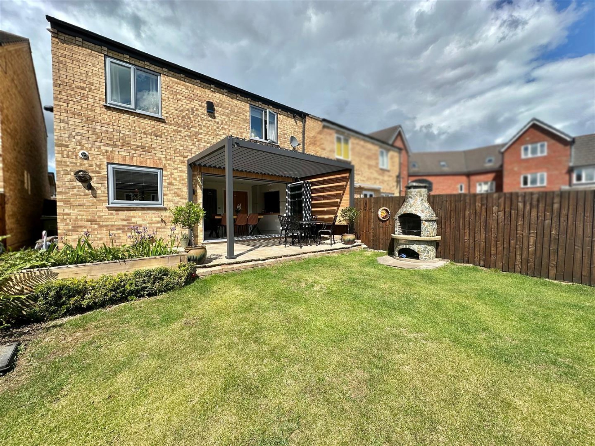 Images for Little Green Lane, Heckmondwike