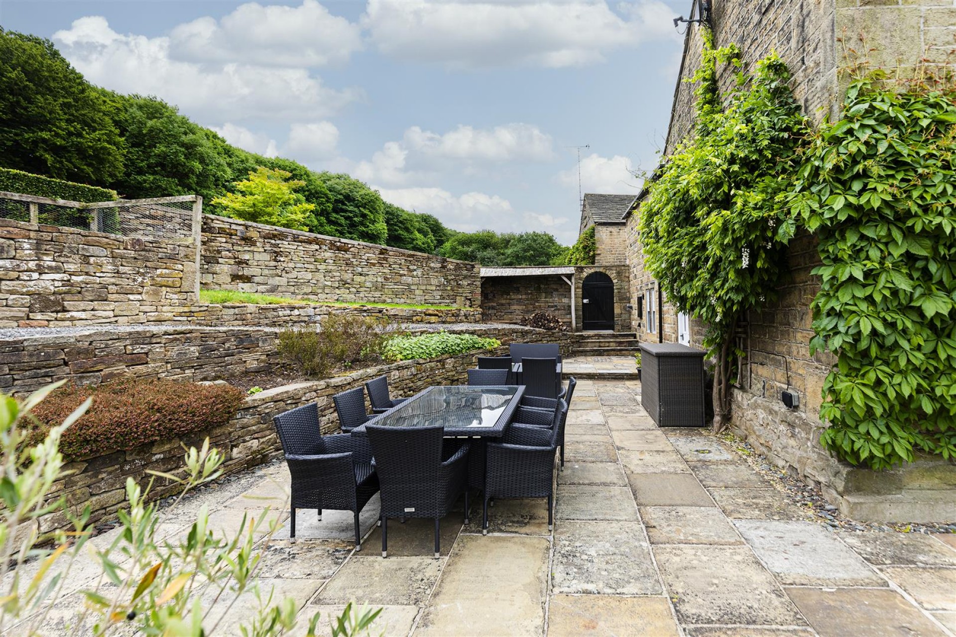 Images for Farnley Wood, Farnley Tyas, Huddersfield