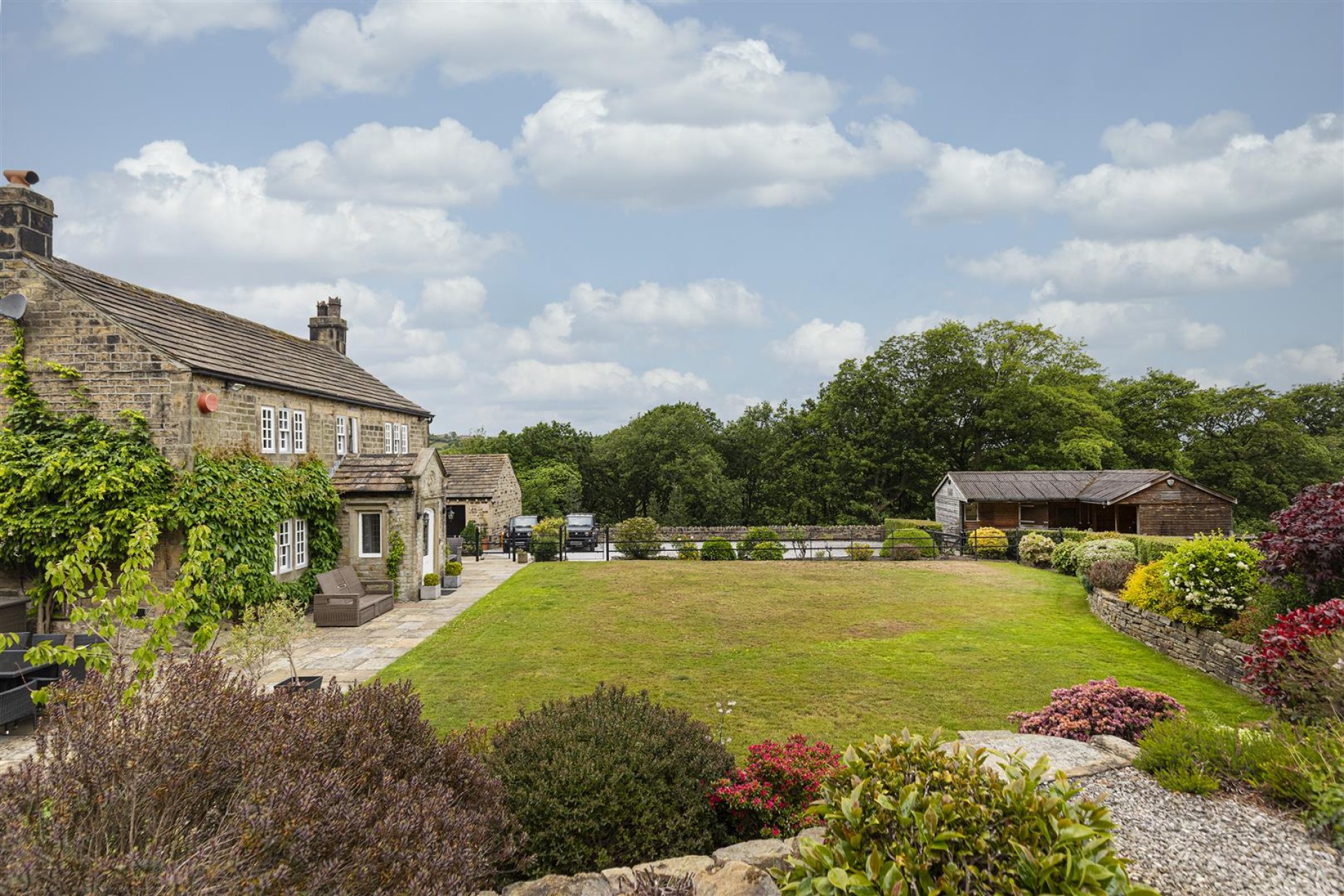 Images for Farnley Wood, Farnley Tyas, Huddersfield