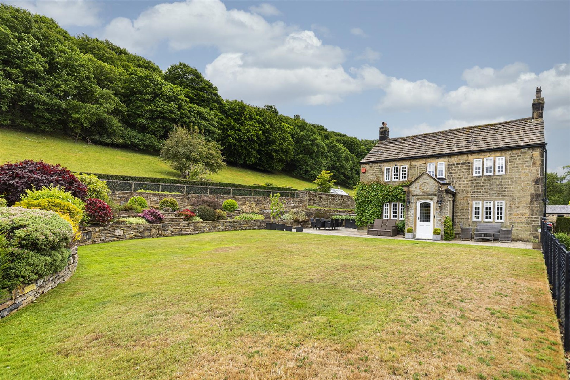 Images for Farnley Wood, Farnley Tyas, Huddersfield