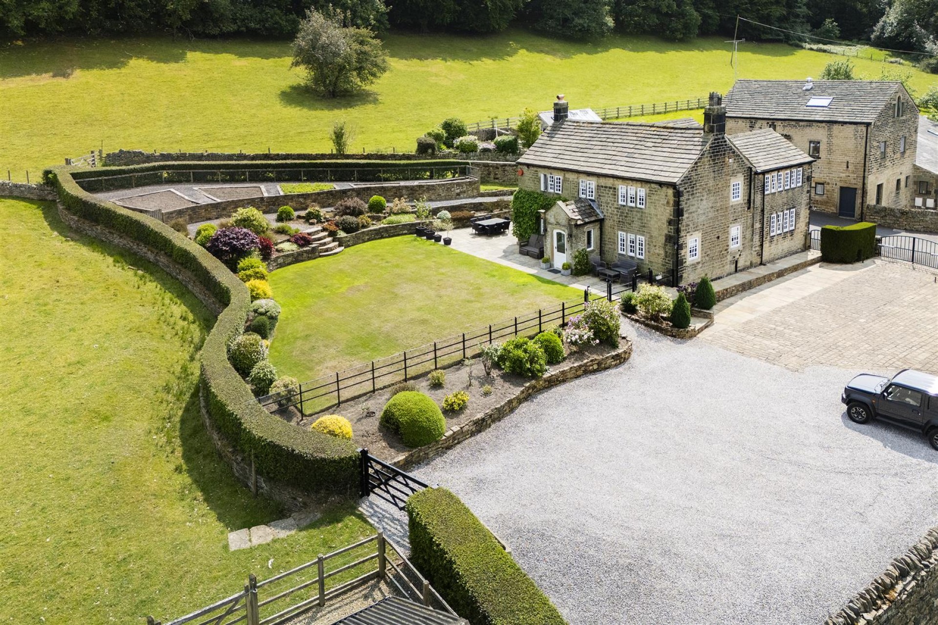 Images for Farnley Wood, Farnley Tyas, Huddersfield