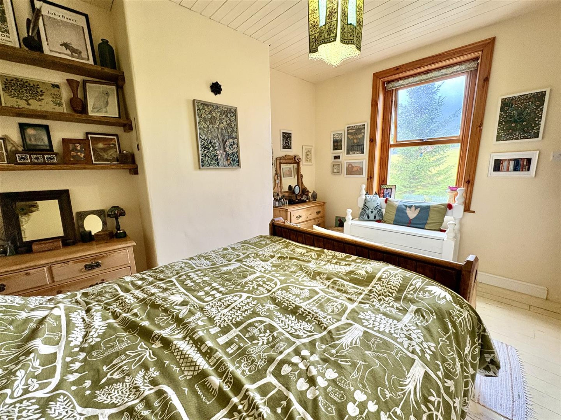 Images for Plains Lane, Elland