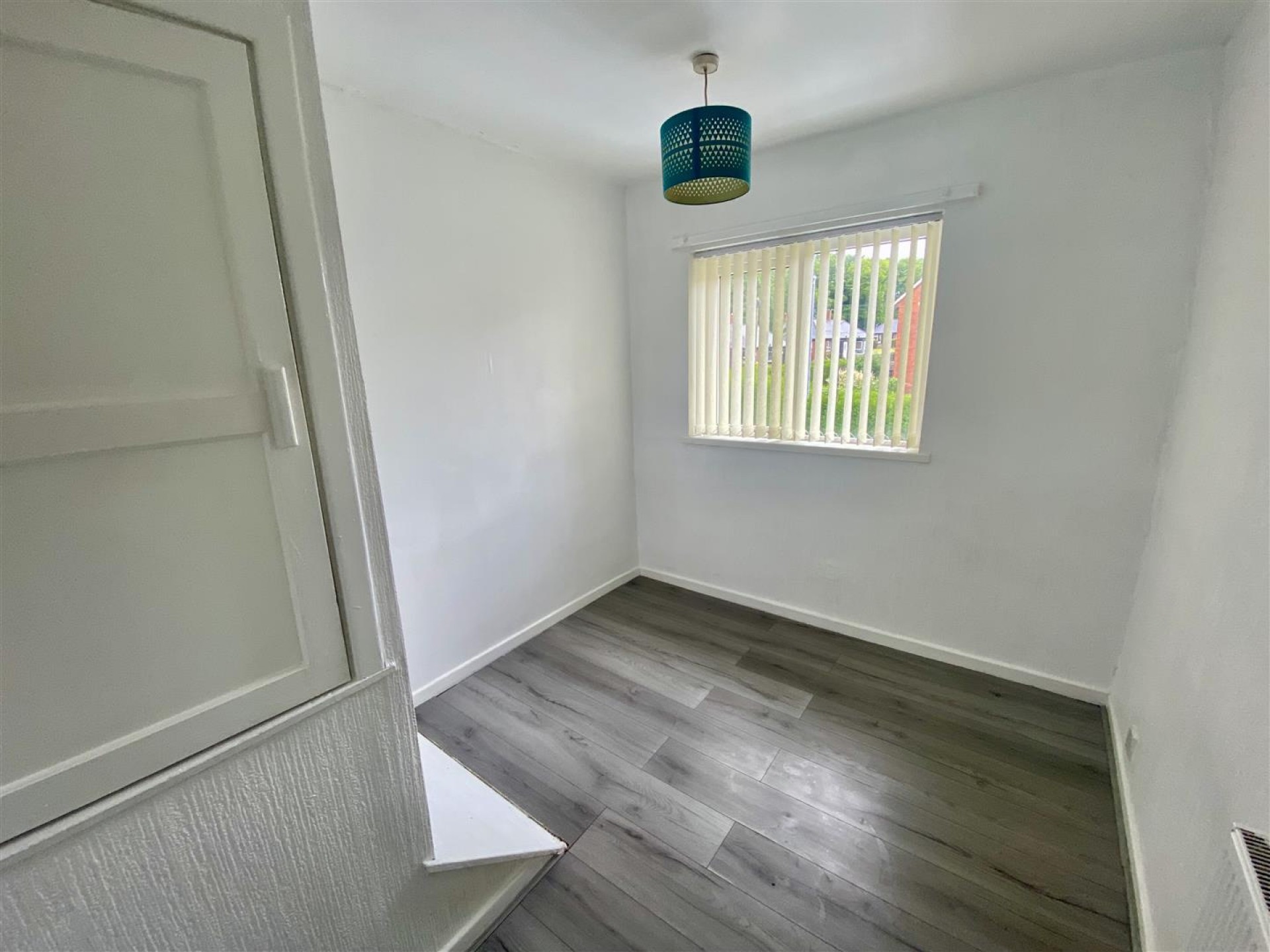Images for Cross Road, Thornhill, Dewsbury