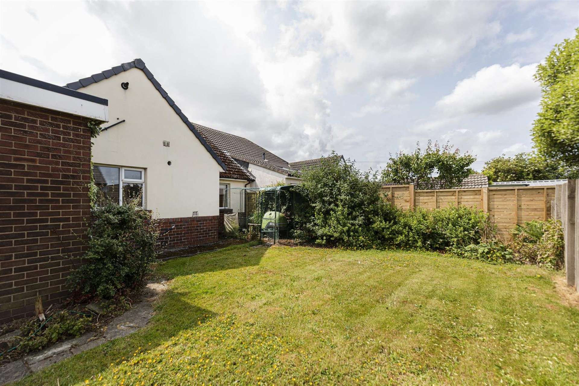 Images for West Lodge Crescent, Huddersfield