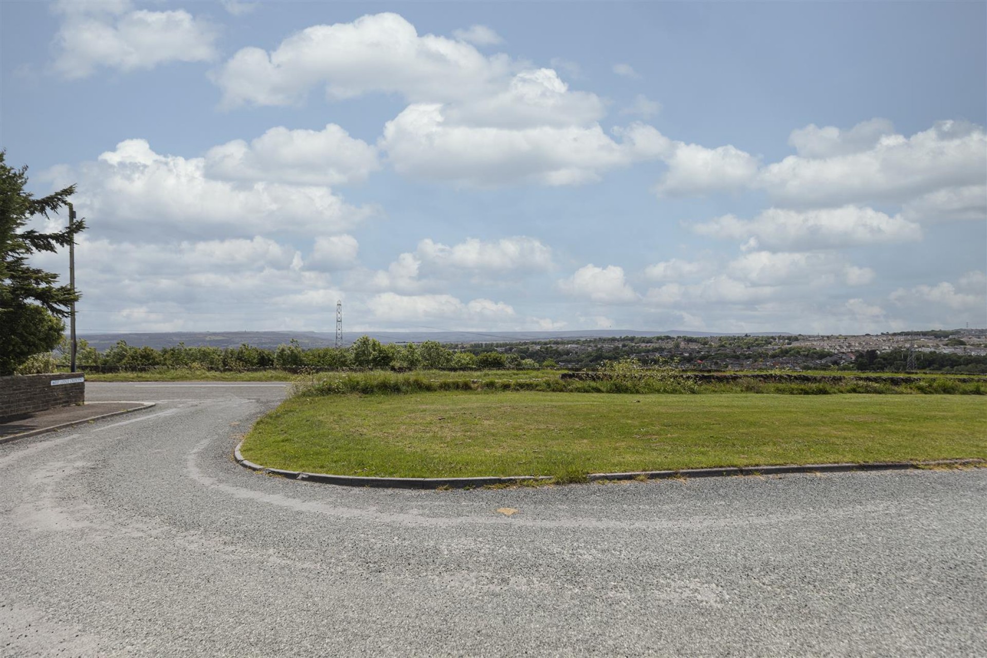 Images for West Lodge Crescent, Huddersfield