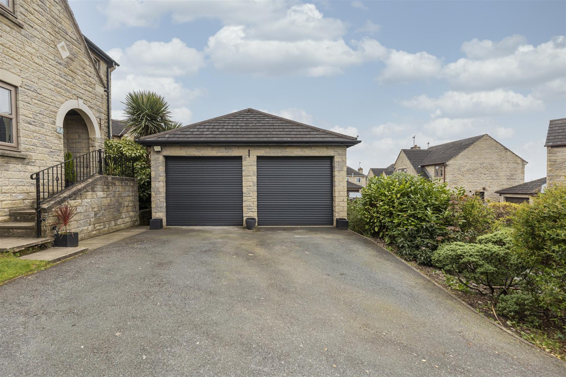 Images for Ullswater Close, Lower Edge, Elland