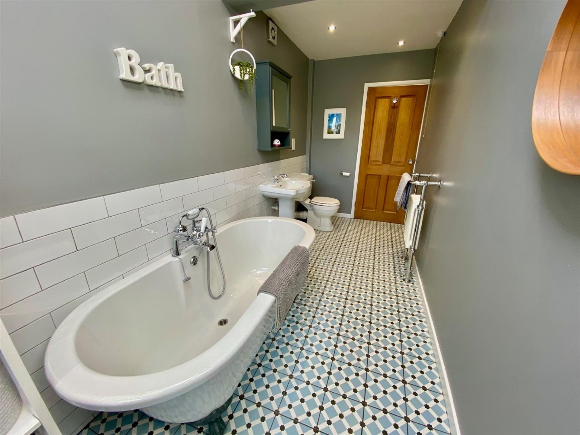 Images for Wheatley Drive, Mirfield