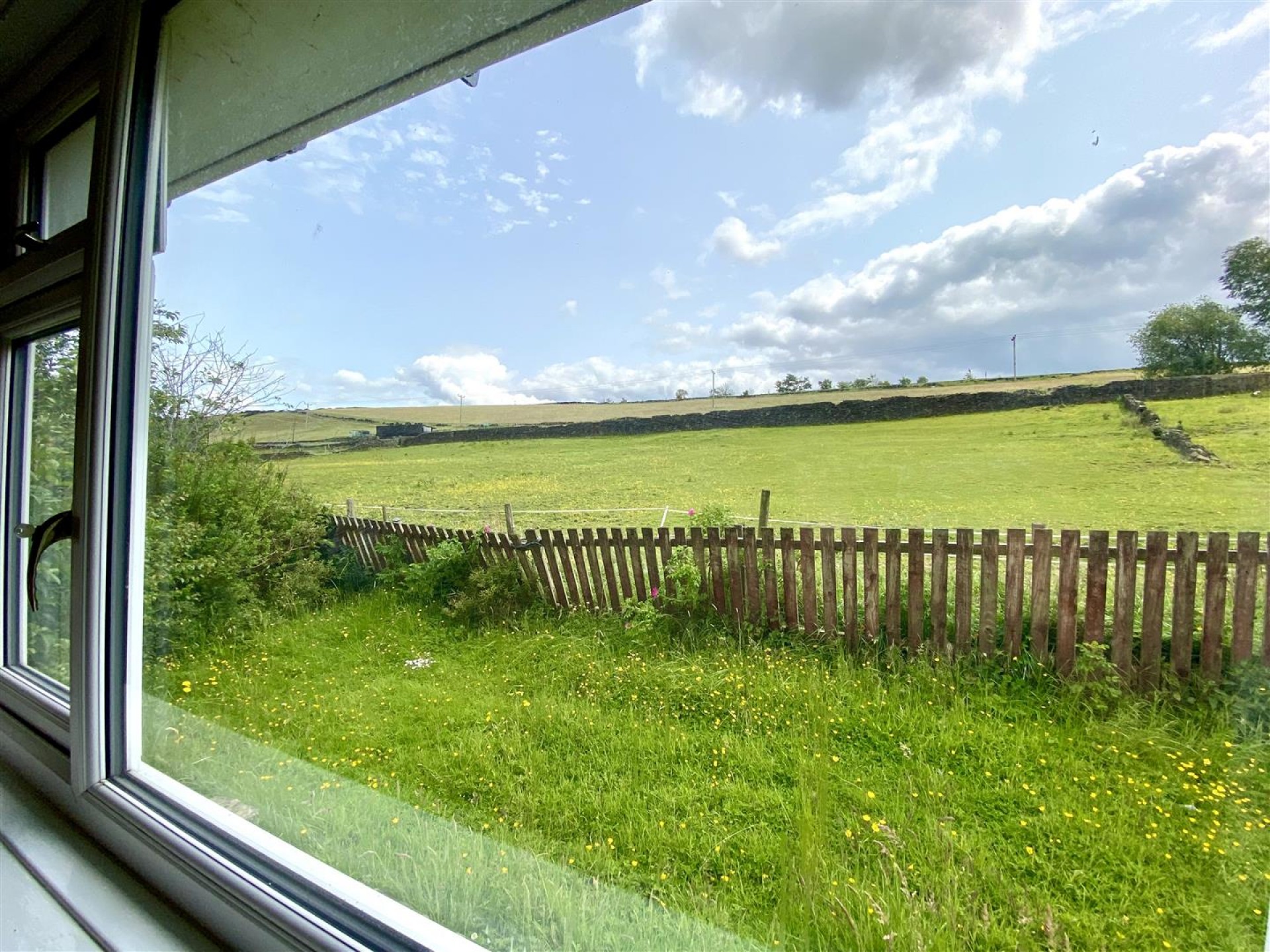 Images for Heath Close, Linthwaite, Huddersfield