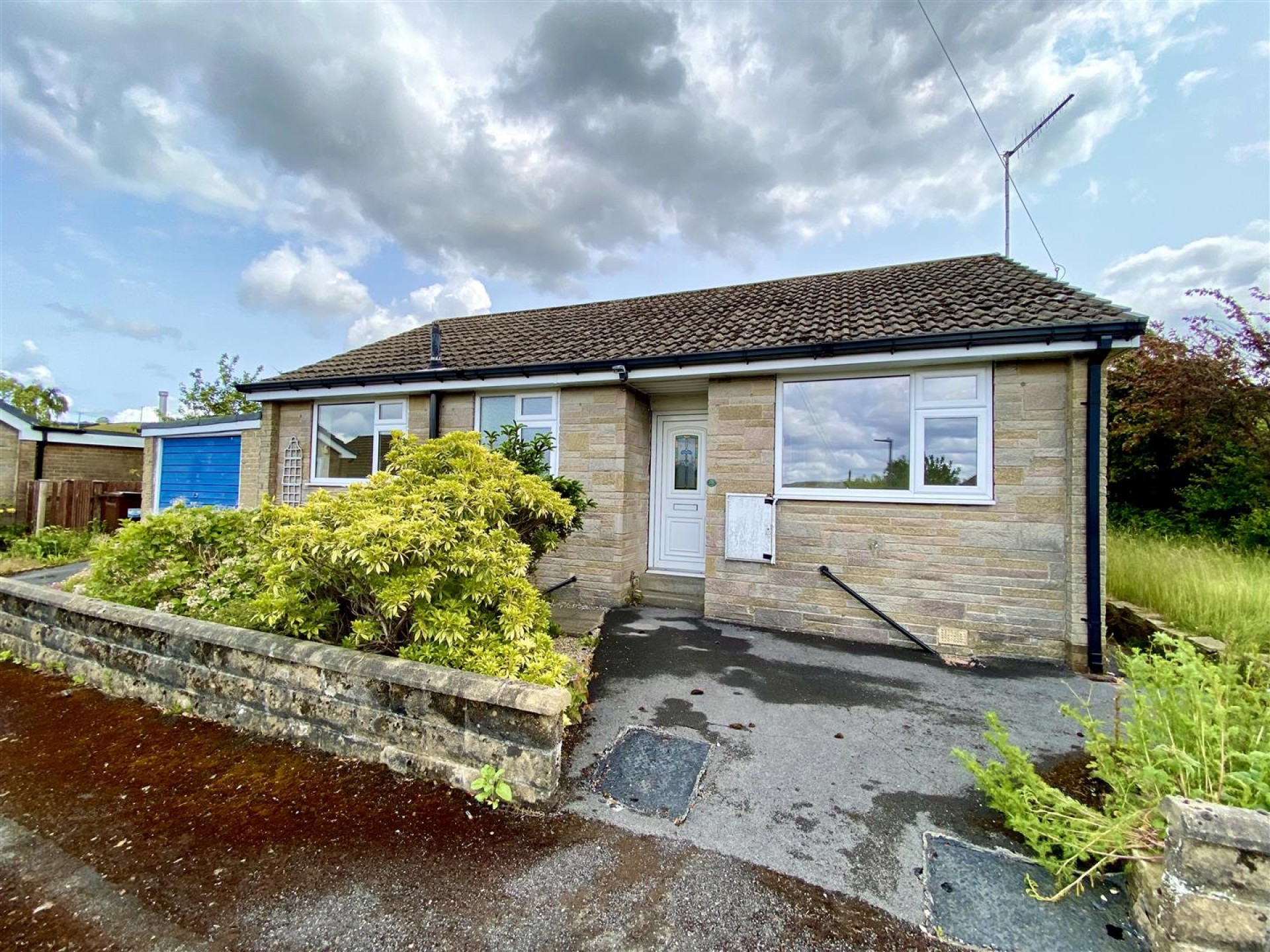 Images for Heath Close, Linthwaite, Huddersfield