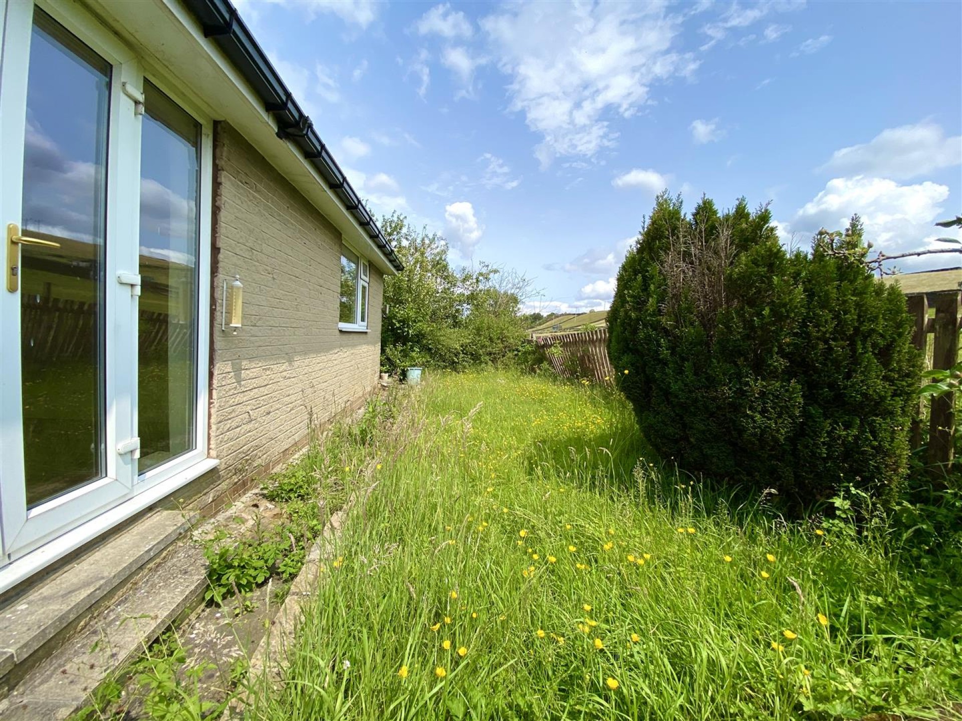 Images for Heath Close, Linthwaite, Huddersfield