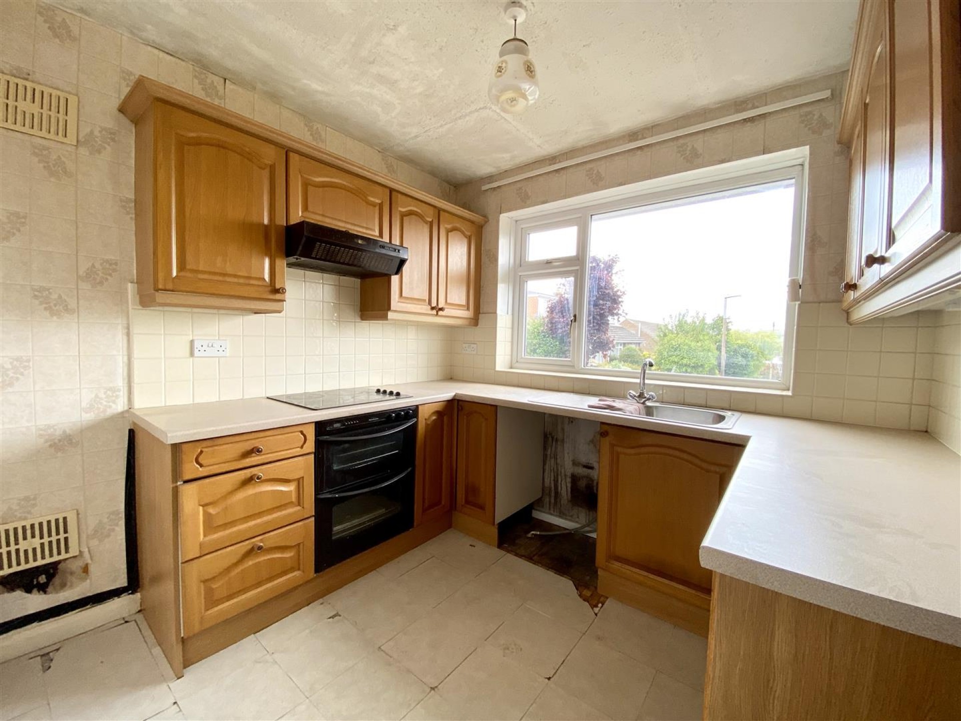 Images for Heath Close, Linthwaite, Huddersfield